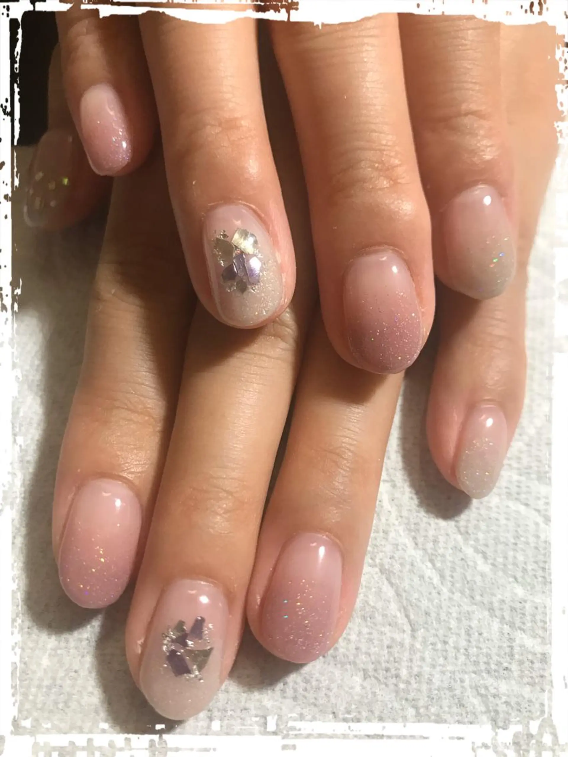 ネイル ECLAT エクラ所属・寺山 千鶴のネイルデザイン