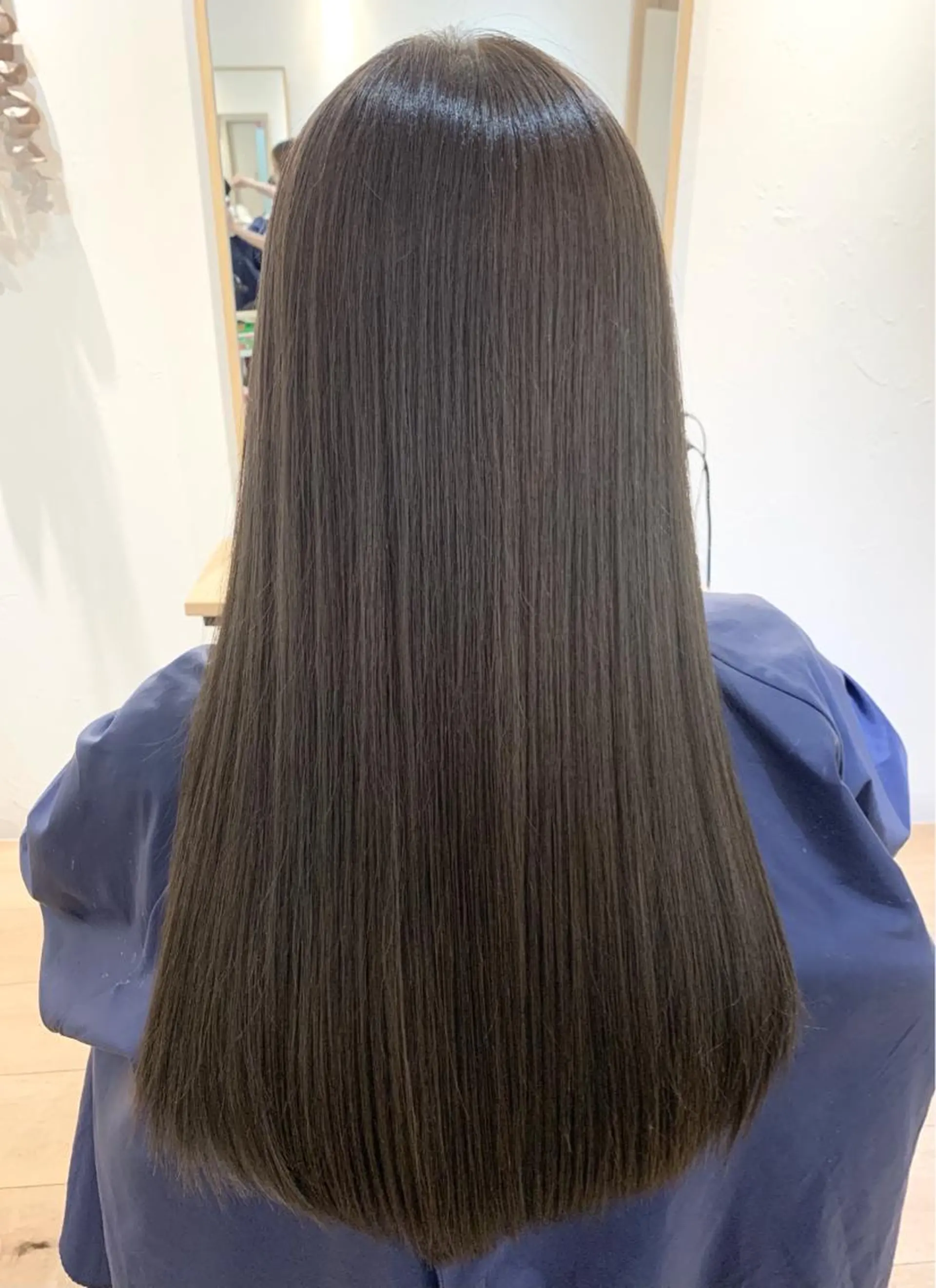 ロング カット ヘアカラー トリートメント NEWI 京橋 【yoko】のヘアスタイル