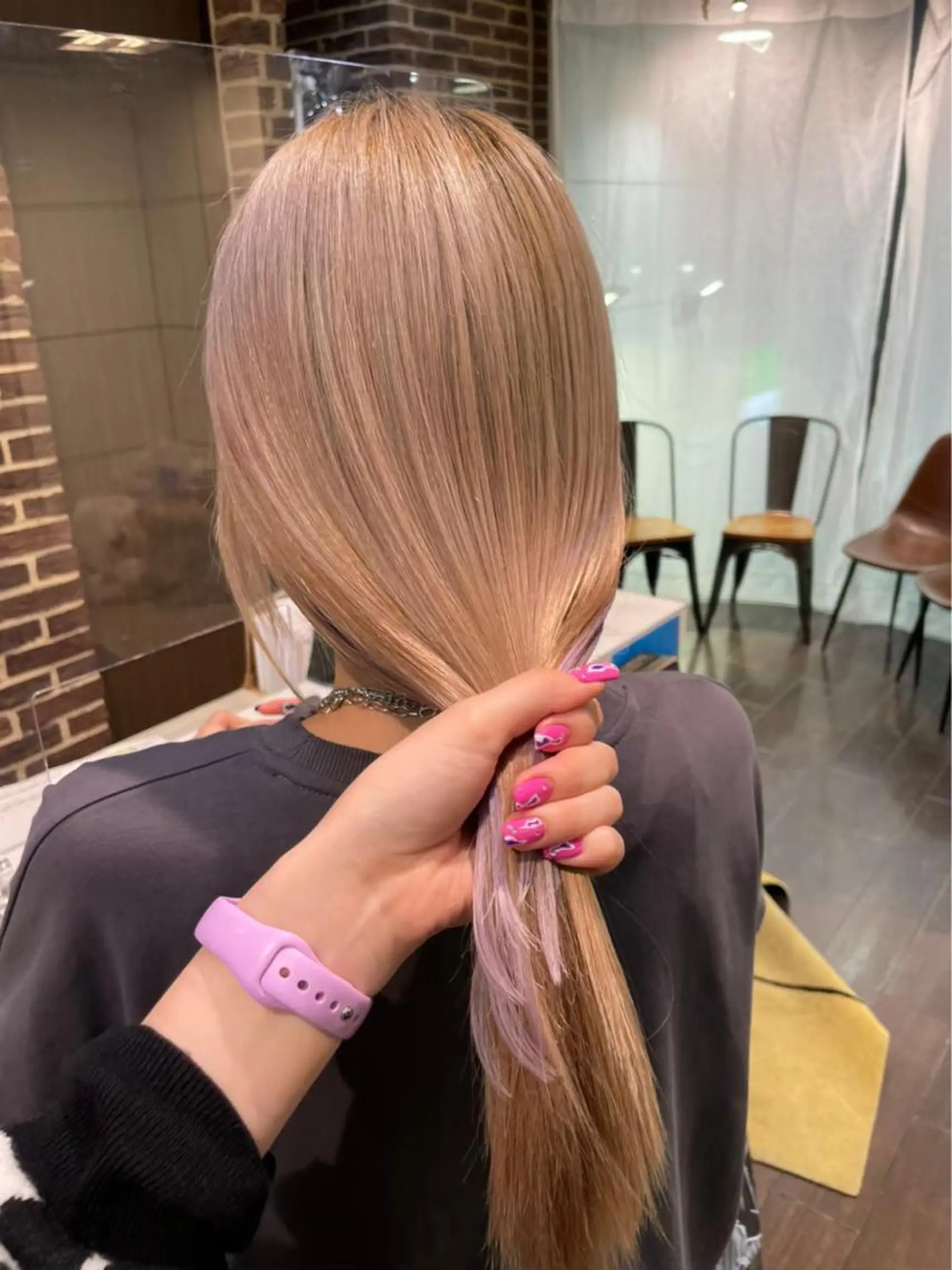 ロング カラー ブリーチ ケアブリーチ 透明感カラー デザインカラー ダブルカラー メンズ特化/マツエク AYAKA🌙のヘアスタイル