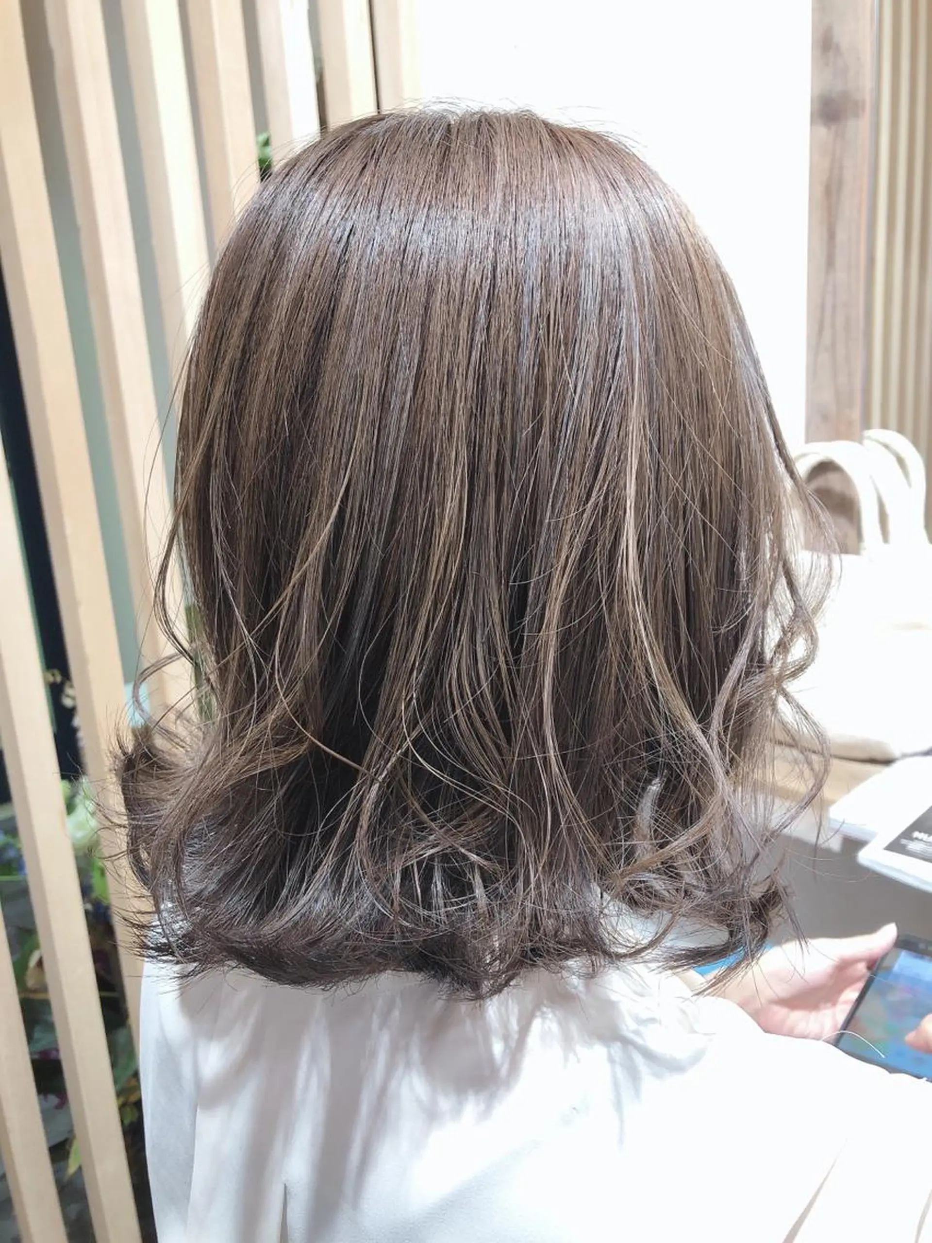 ミディアム カラー カット ヘアカラー トリートメント 浦山 和之のヘアスタイル