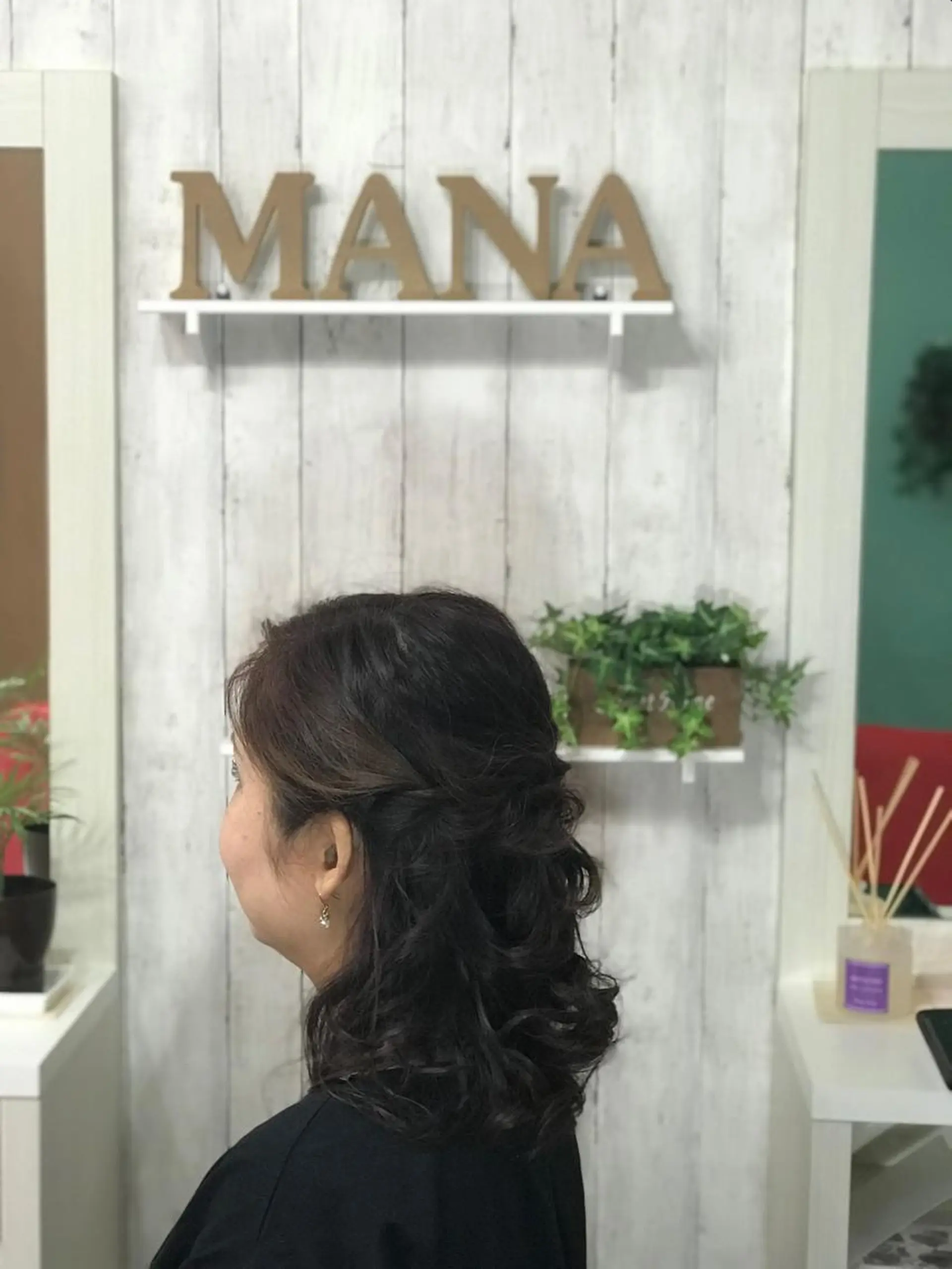 セミロング Salon Mana✨三貴のマツエク・マツパデザイン