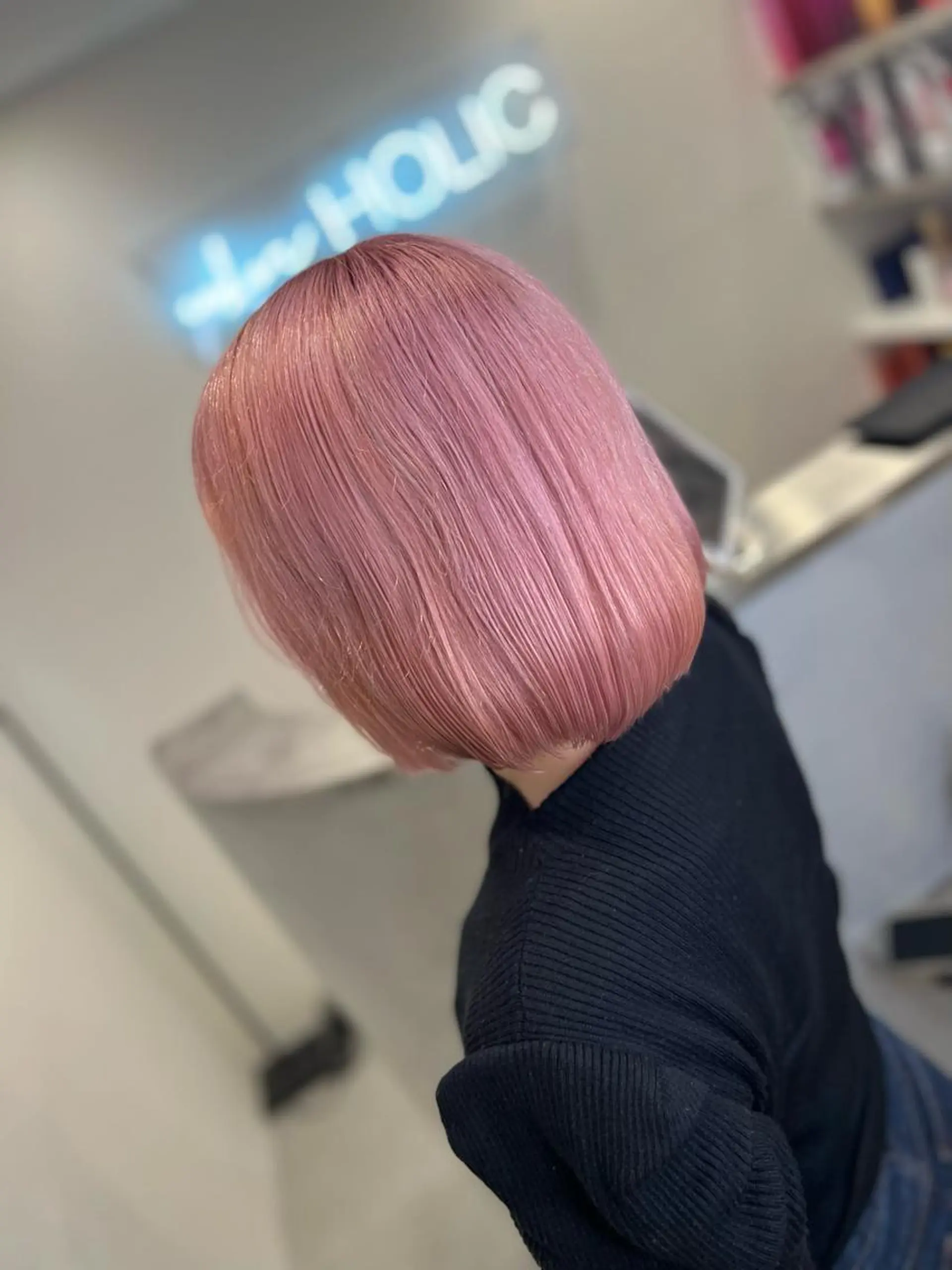 ミディアム カラー Iris所属・ハイトーン特化サロン 💎MOCA💎のヘアスタイル