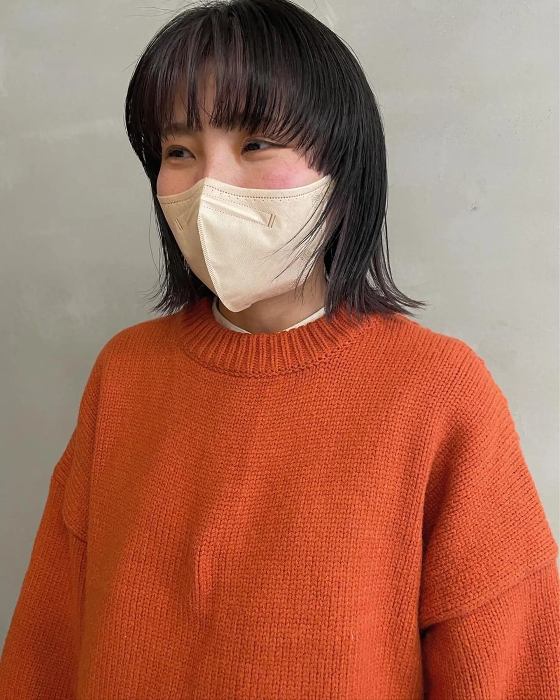 ミディアム カラー wewe: momoeのヘアスタイル