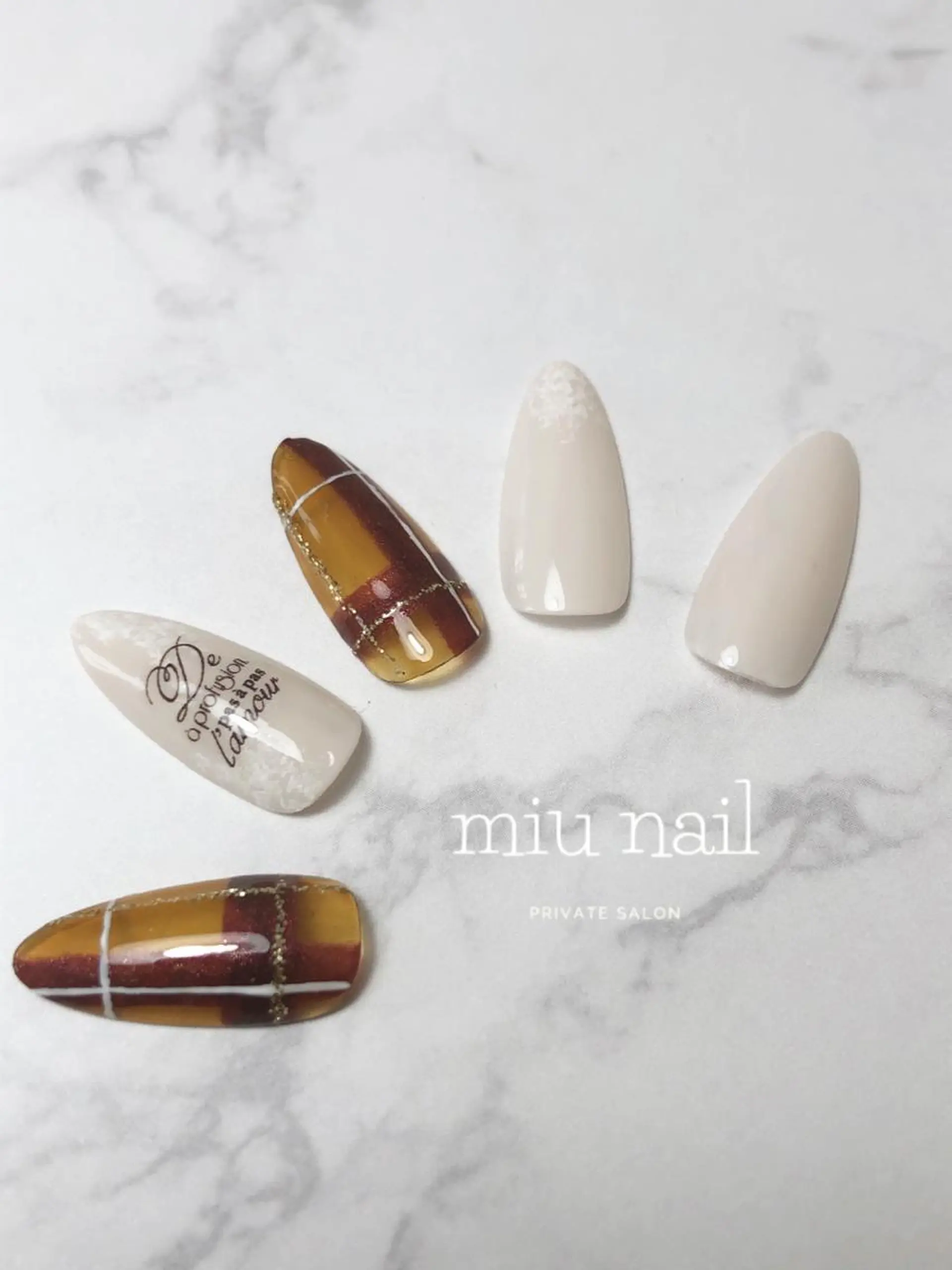 ネイル 杉本 孝美のネイルデザイン