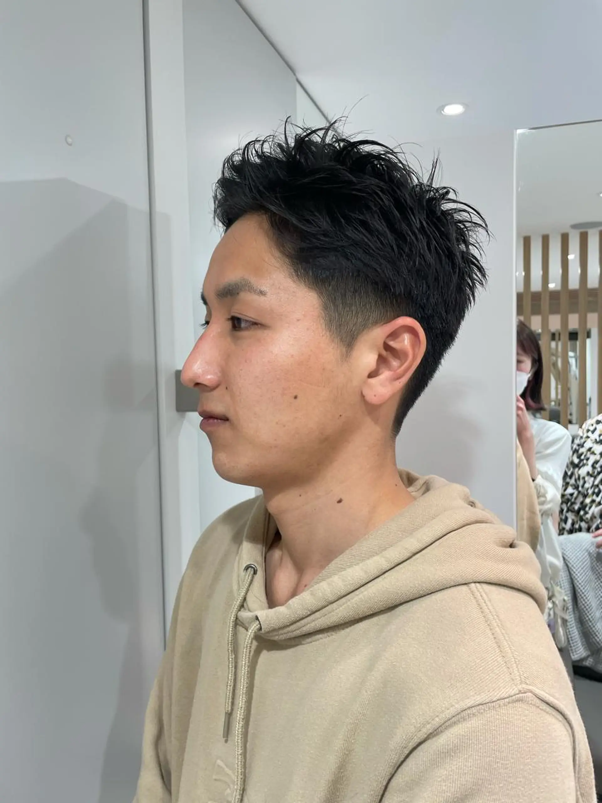 ショート 太田ありさ クリーミーヘアカラーのヘアスタイル