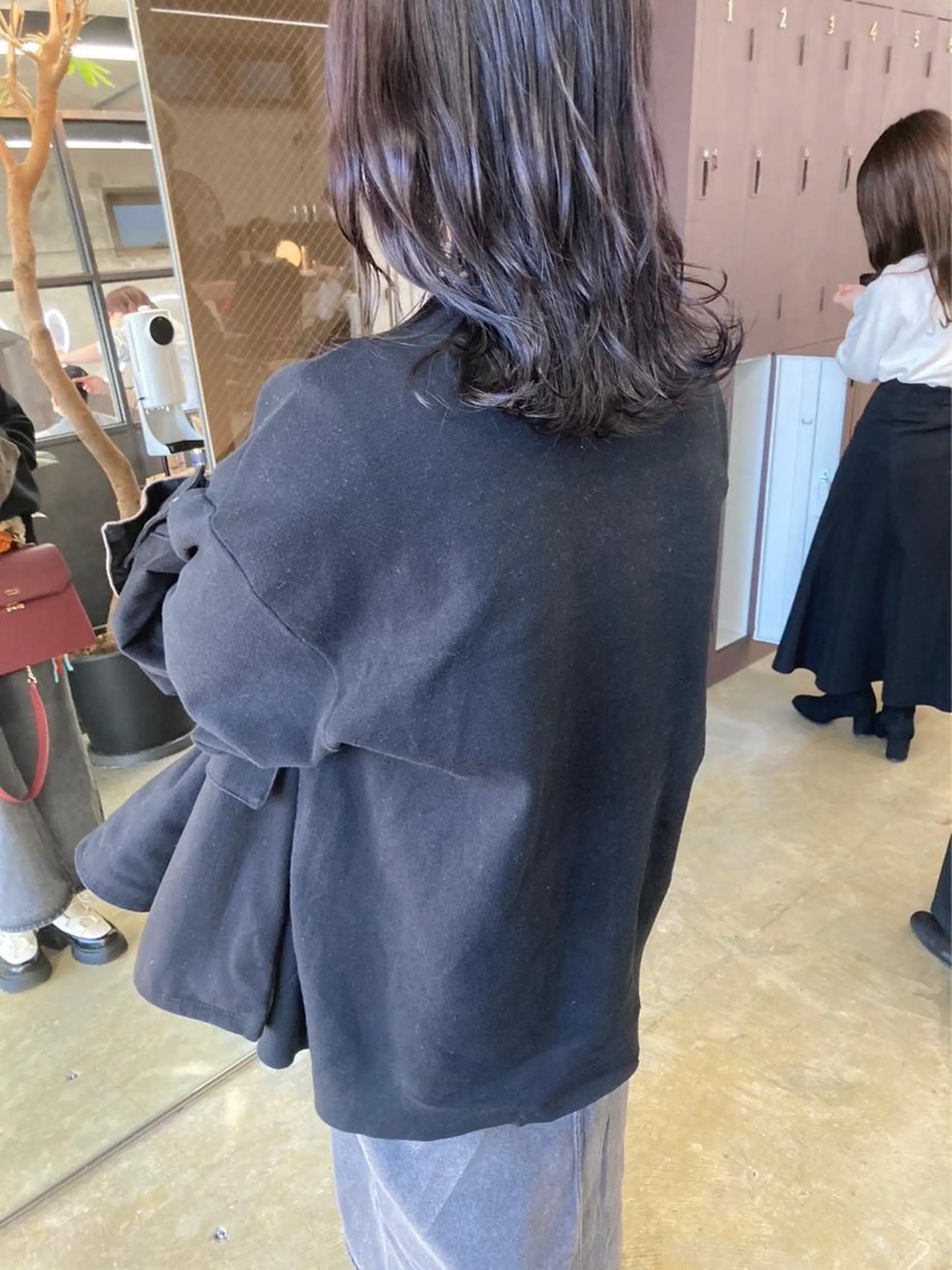 セミロング 鈴木瑛里／ブロンド ベージュ／男女のヘアスタイル