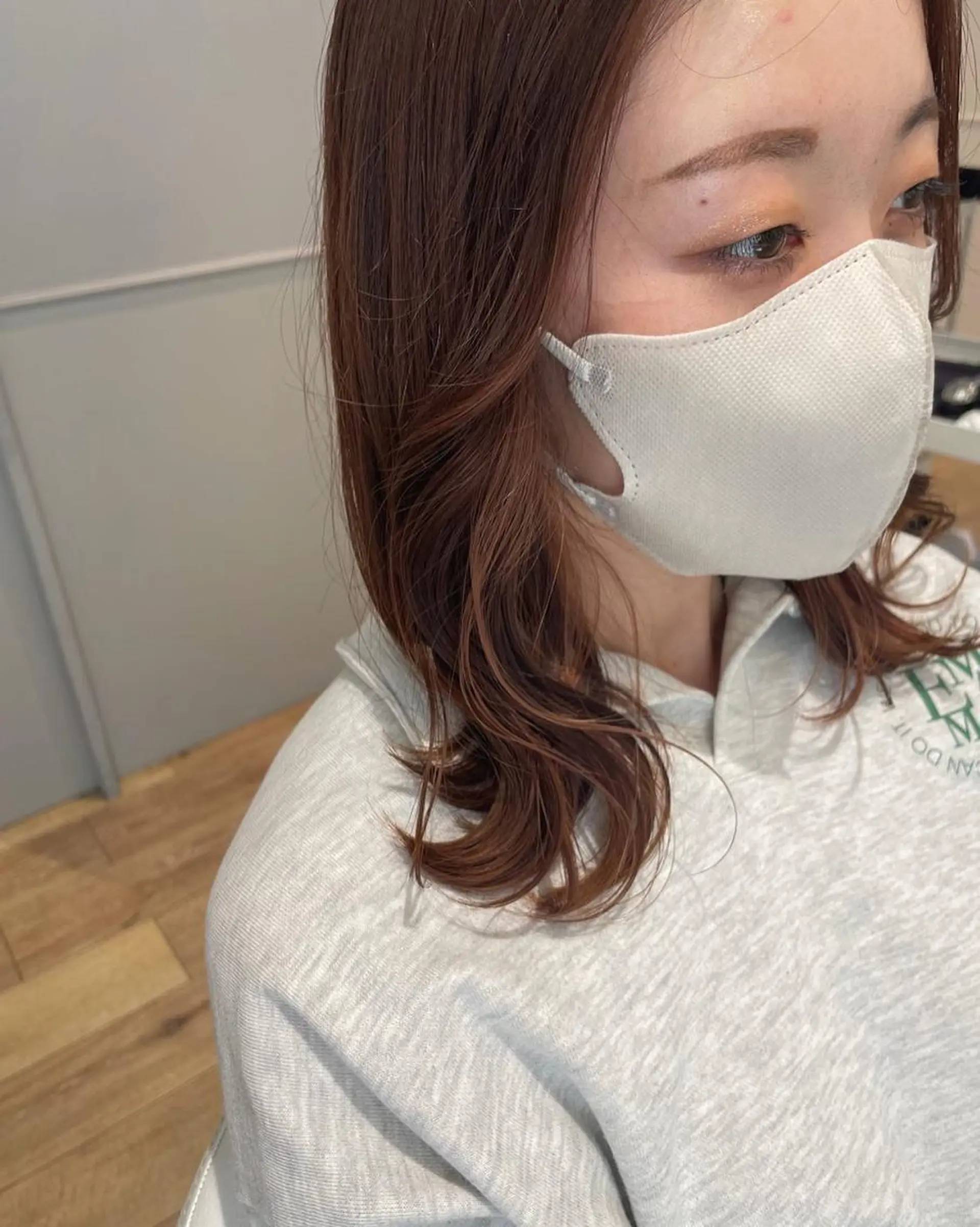 ミディアム カラー パーマ ヘアアレンジ メンズ キッズ ネイル マツエク・マツパ ベージュカラー ブラウンカラー オレンジ オレンジベージュ オレンジブラウン 🫧垢抜けヘア🫧 SHIORIのヘアスタイル