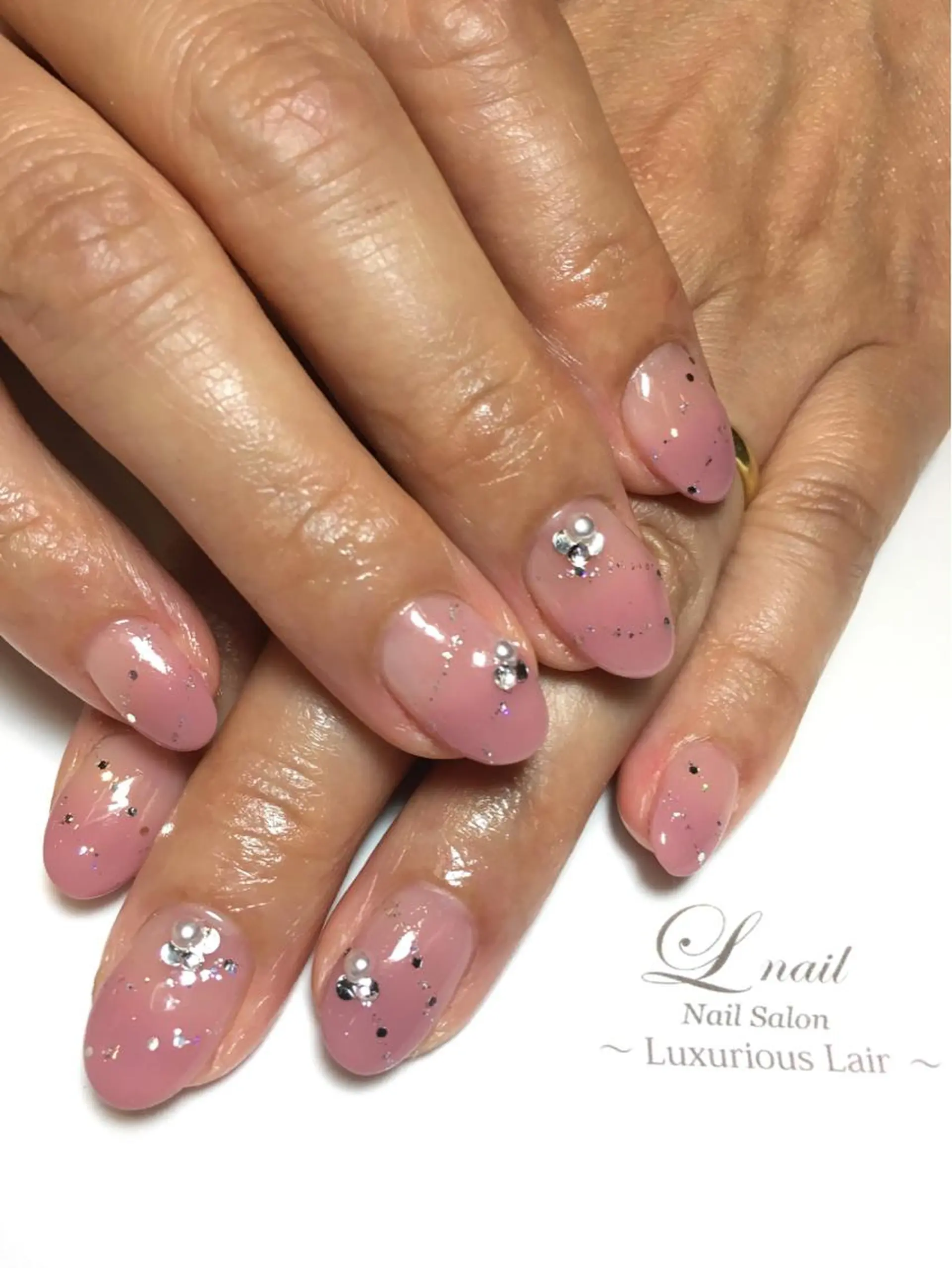 ネイル Li'leaNail AINAのネイルデザイン