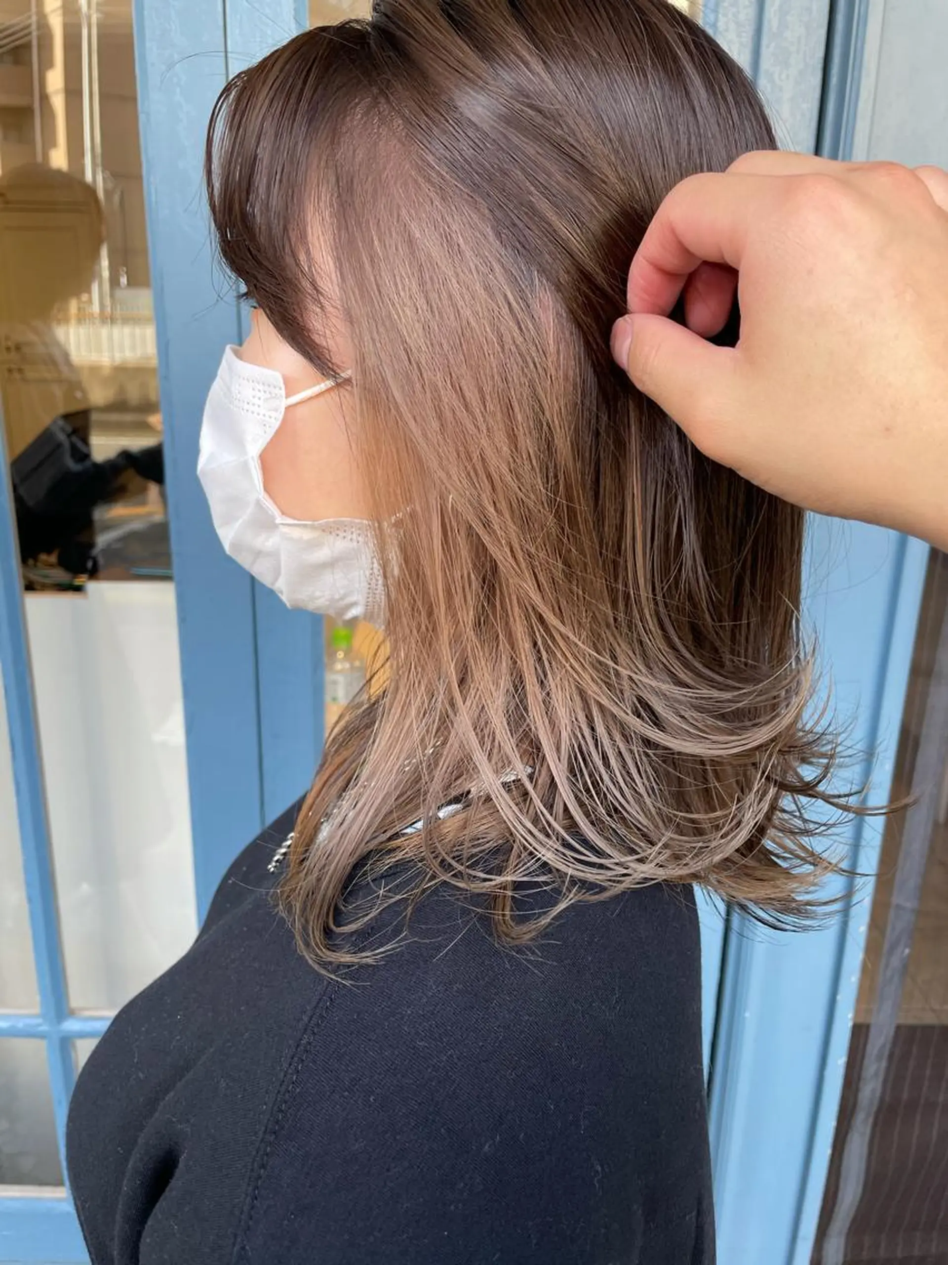 ミディアム ブリーチ毛矯正.髪質 改善.髪にドラマをのヘアスタイル