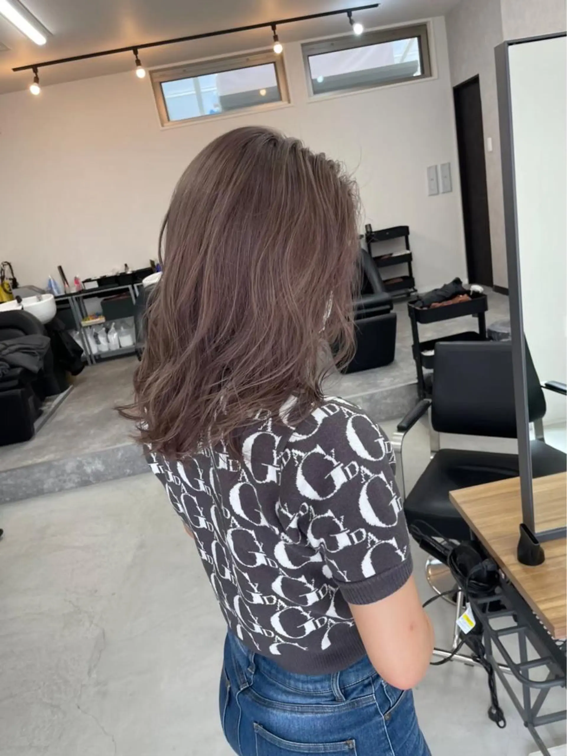 ロング カラー ヘアアレンジ ショートボブ バレイヤージュ ブリーチ ケアブリーチ 透明感カラー ヘアカラー トリートメント hair terrace M所属・村岡 芽衣のヘアスタイル