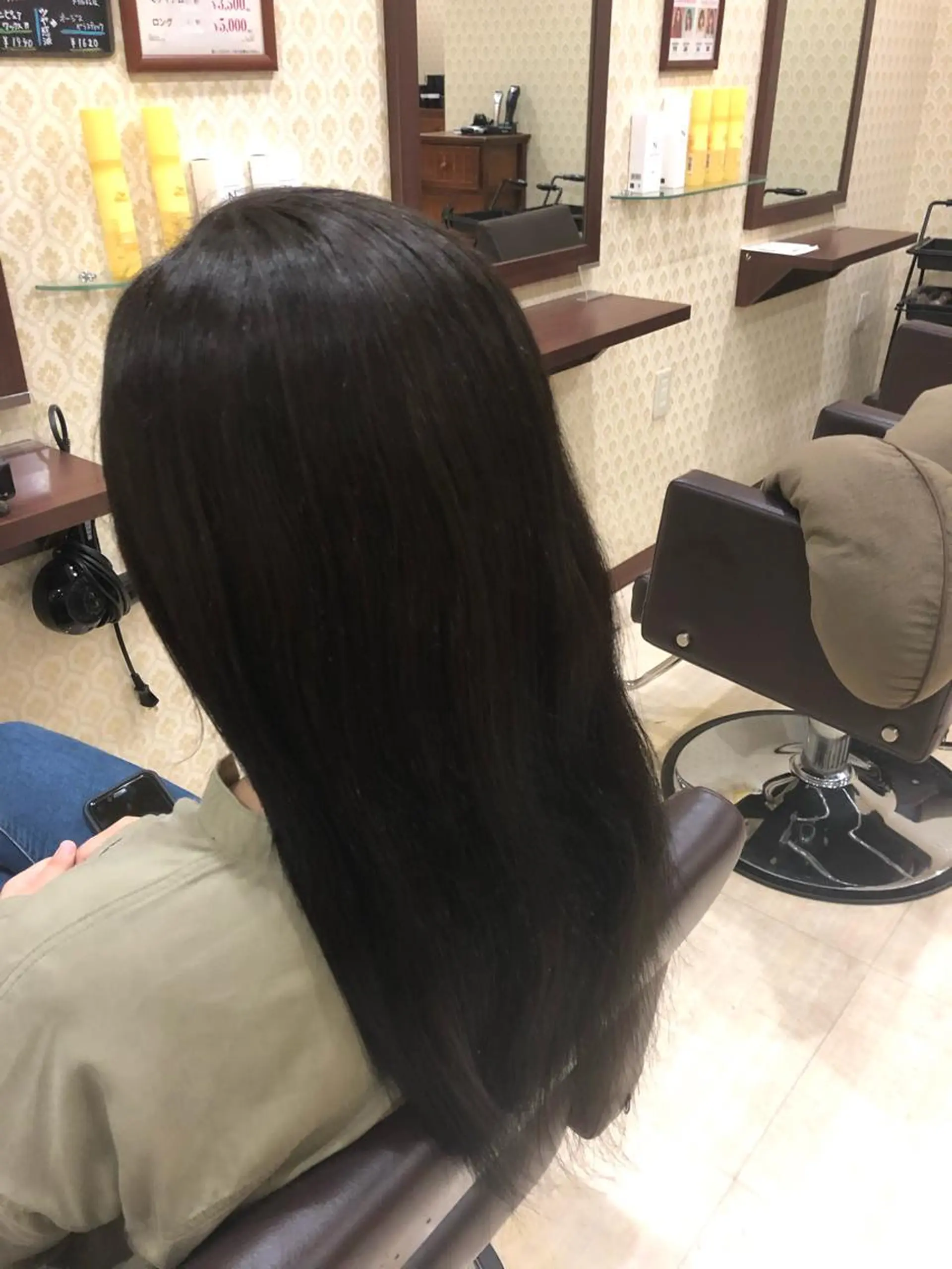 セミロング 🍀艶髪.美髪🍀 岡部恒輝のヘアスタイル