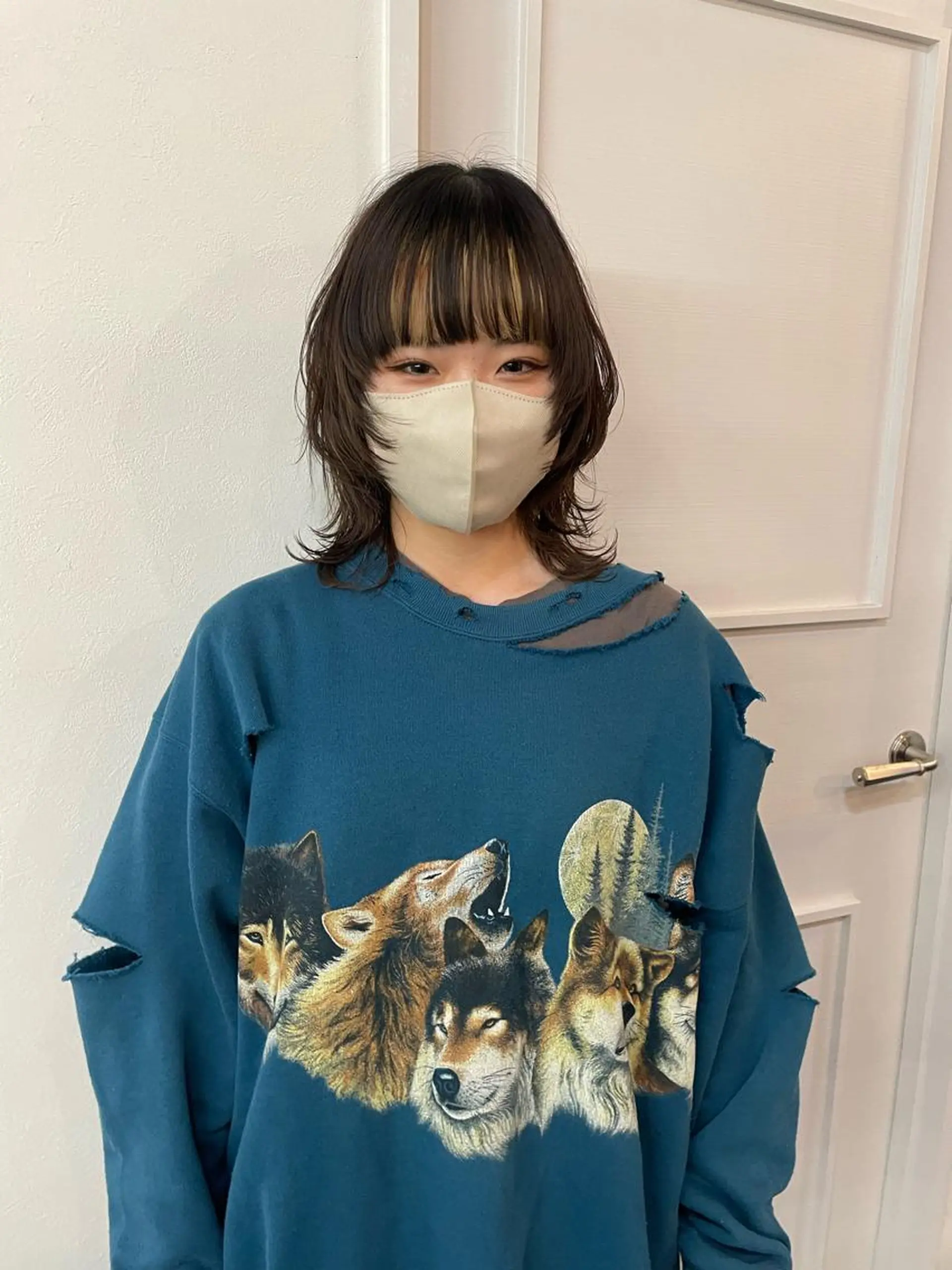 ミディアム ウルフカット カット やまぎし ひろきのヘアスタイル