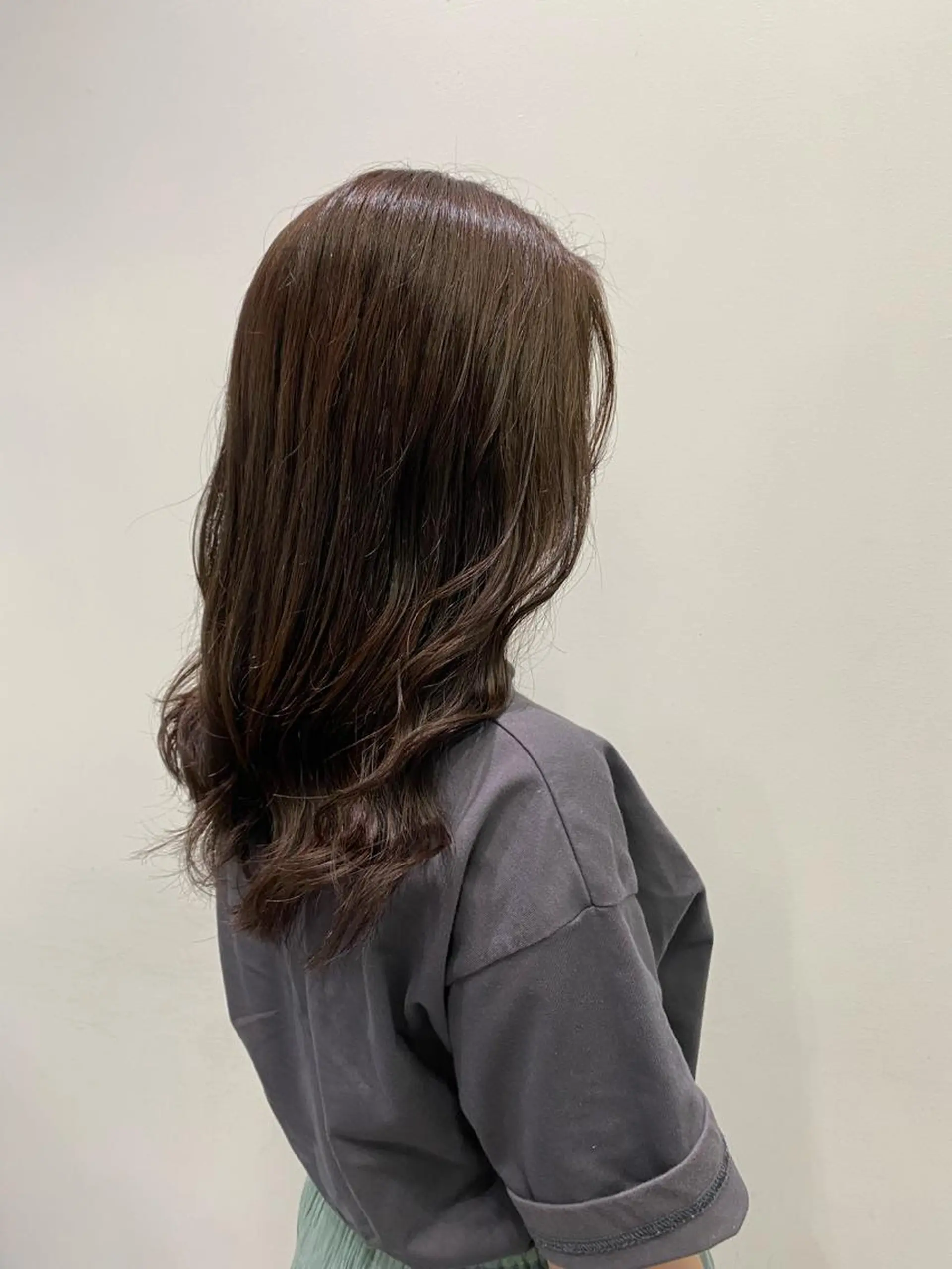 セミロング カラー グレージュ カット ヘアカラー トリートメント ✨透明感カラー✨ 🦖佐々木未来🦕のヘアスタイル