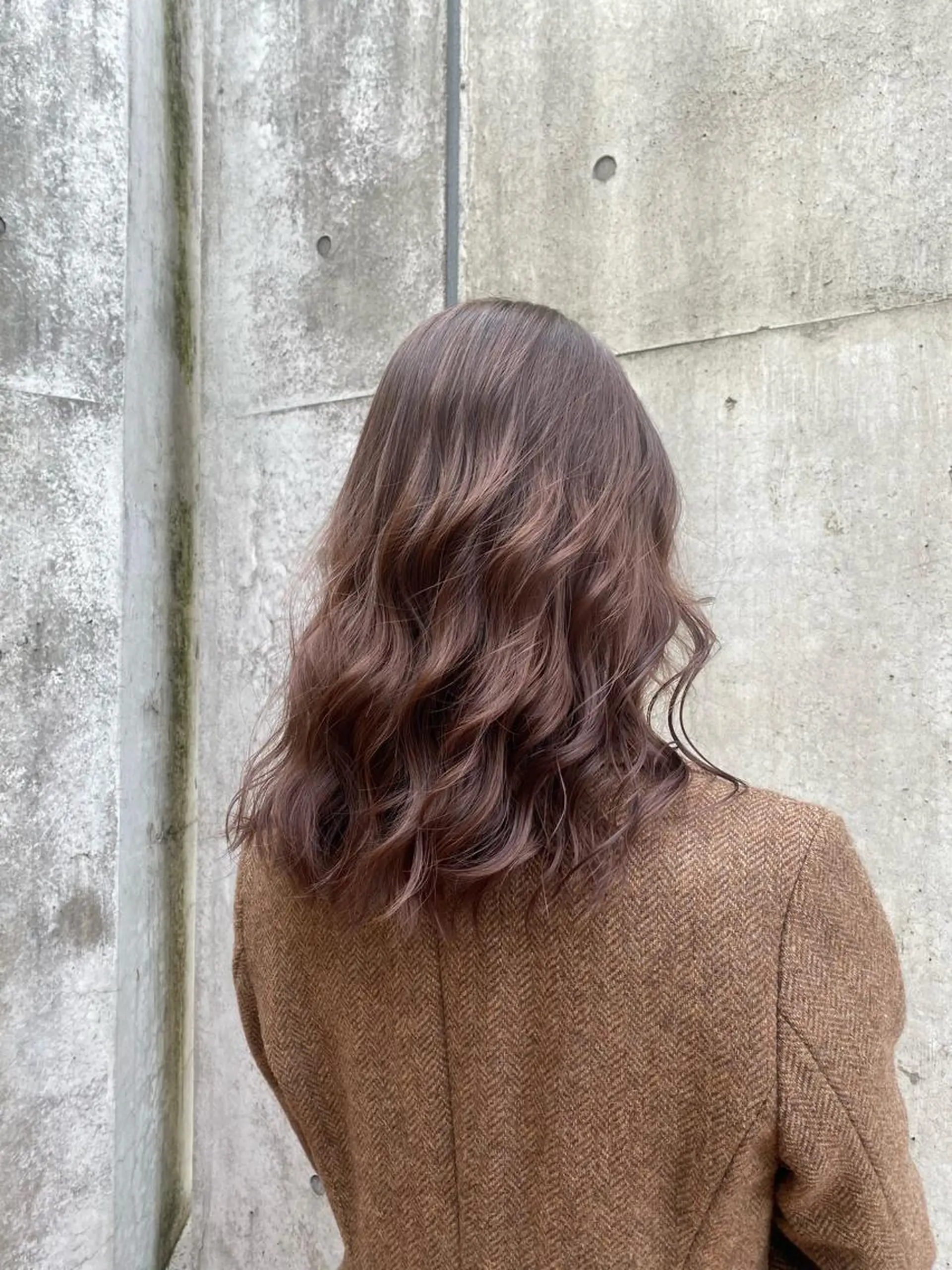 セミロング _WHITE難波店[アンダーバーホワイト]所属・艶カラー/髪質改善 /韓国風/中村嘉秀のヘアスタイル