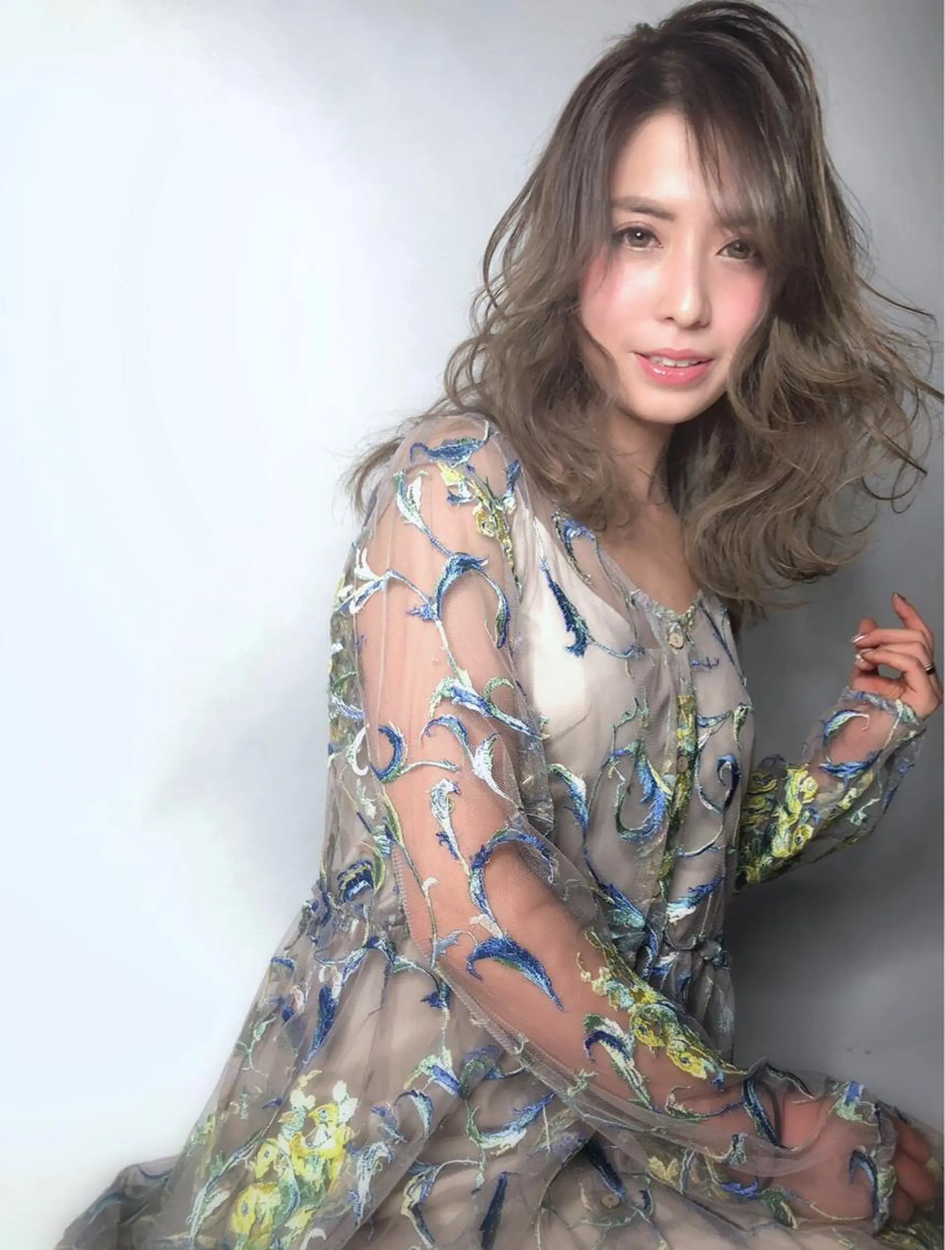 ロング カラー omocha hair salon所属・大嶋 伸吾のヘアスタイル