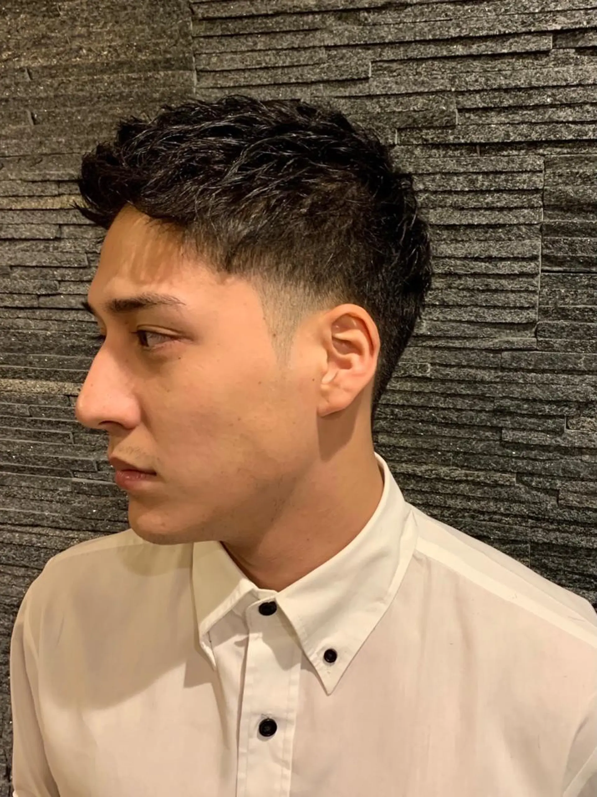 ショート ヒロ銀座六本木店所属・鳴海 裕土のヘアスタイル