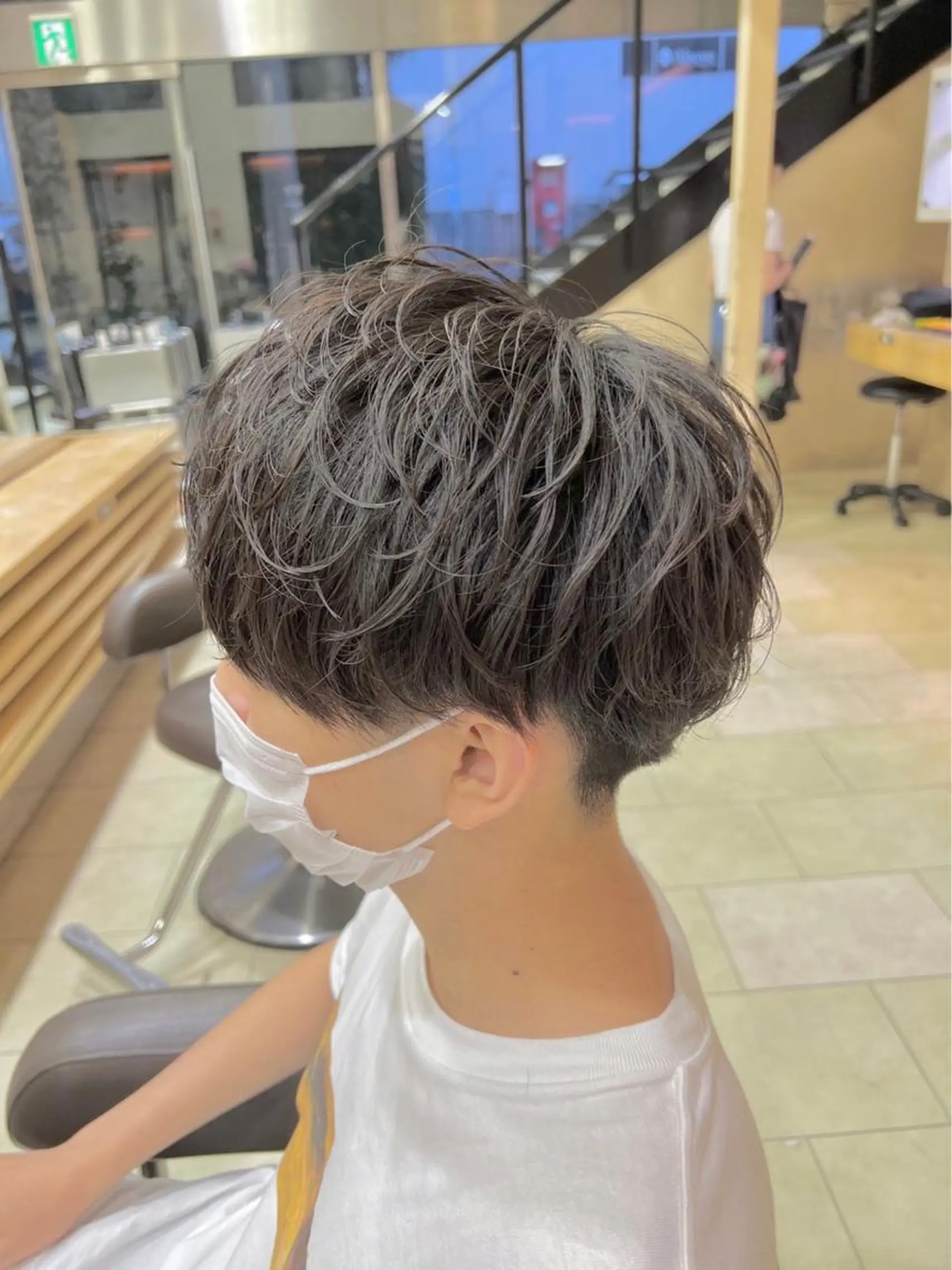 メンズ メンズハイトーン メンズパーマ 波巻きパーマ 酸性ストレート カット 縮毛矯正 トリートメント メンズカット/柏/韓 国/メンズパーマ航太のヘアスタイル