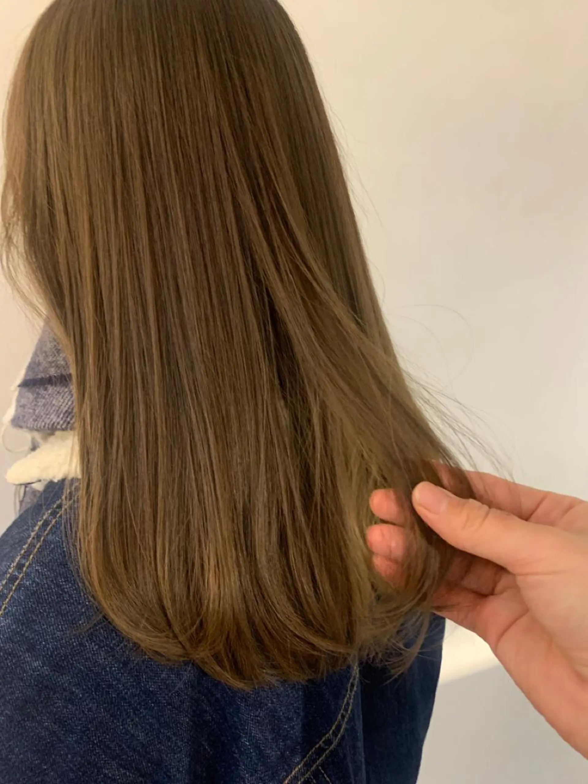 カラー 似合わせカット🫧 吉見衣生のヘアスタイル