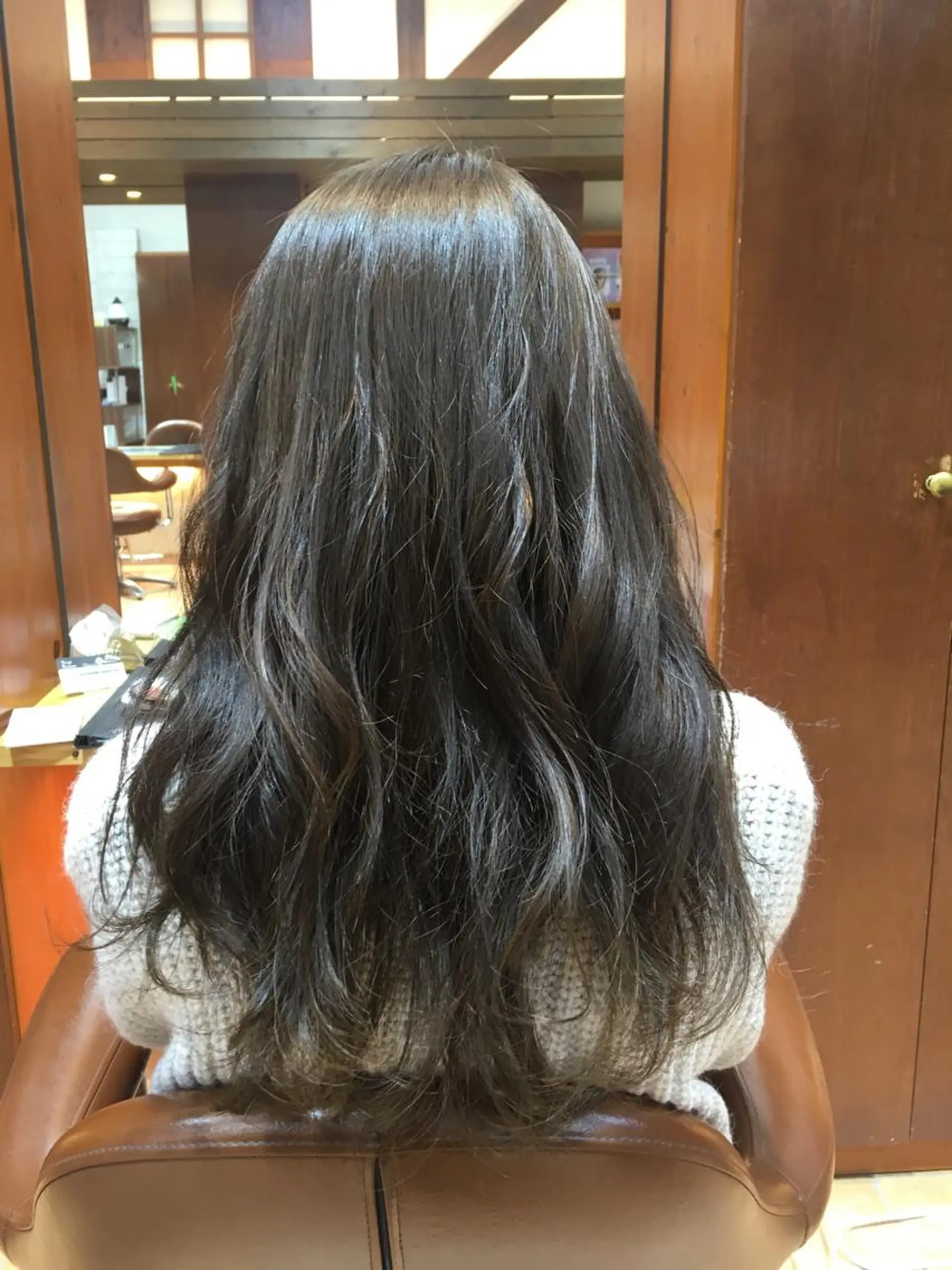 ロング カラー 透明感カラー グレージュ ✨🌿大人可愛い愛さ れhair🌿✨松本のヘアスタイル