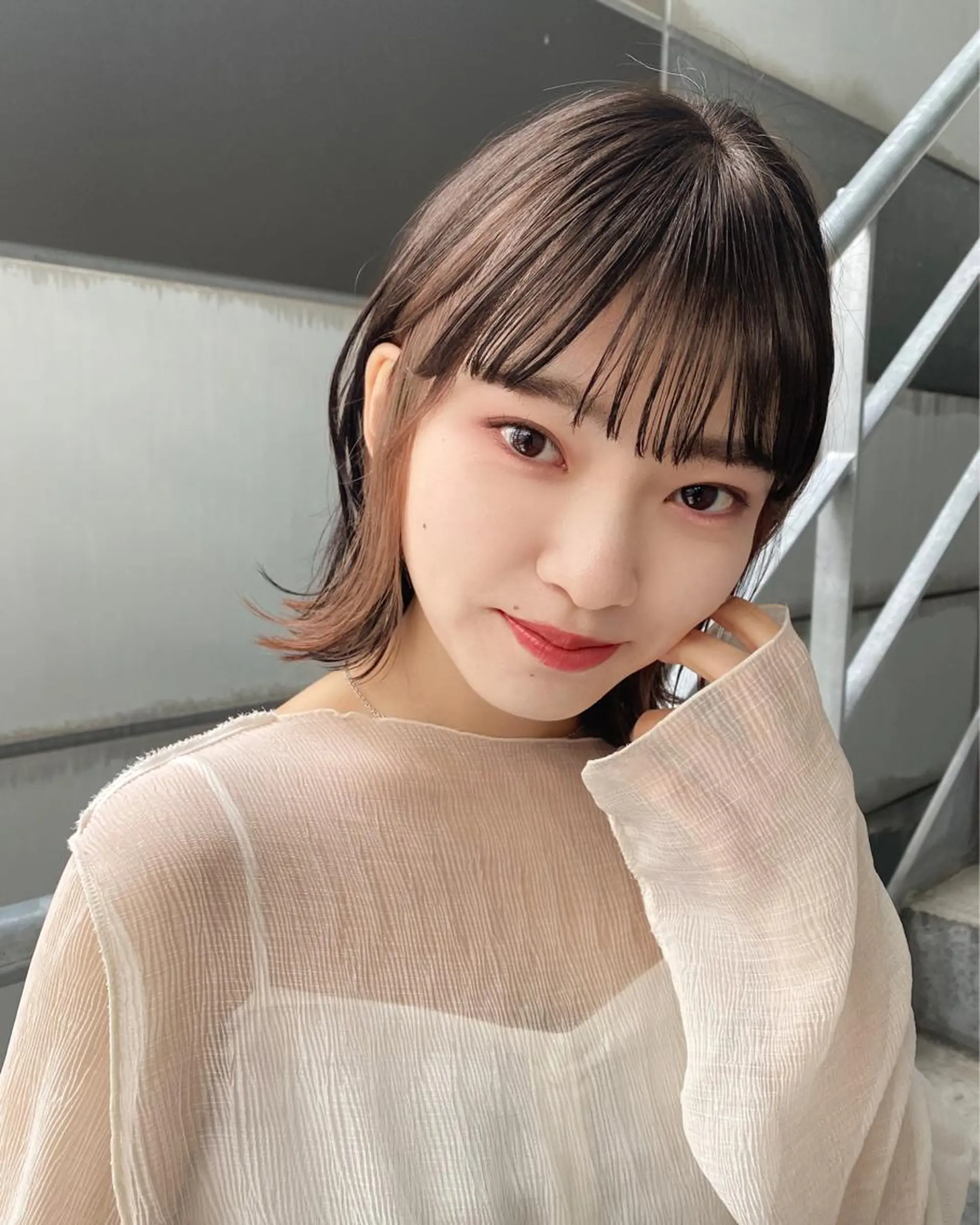 ミディアム カラー イヤリングカラー ヘアカラー トリートメント ボブ、ミディアム得意 🤍Emmy🤍のヘアスタイル