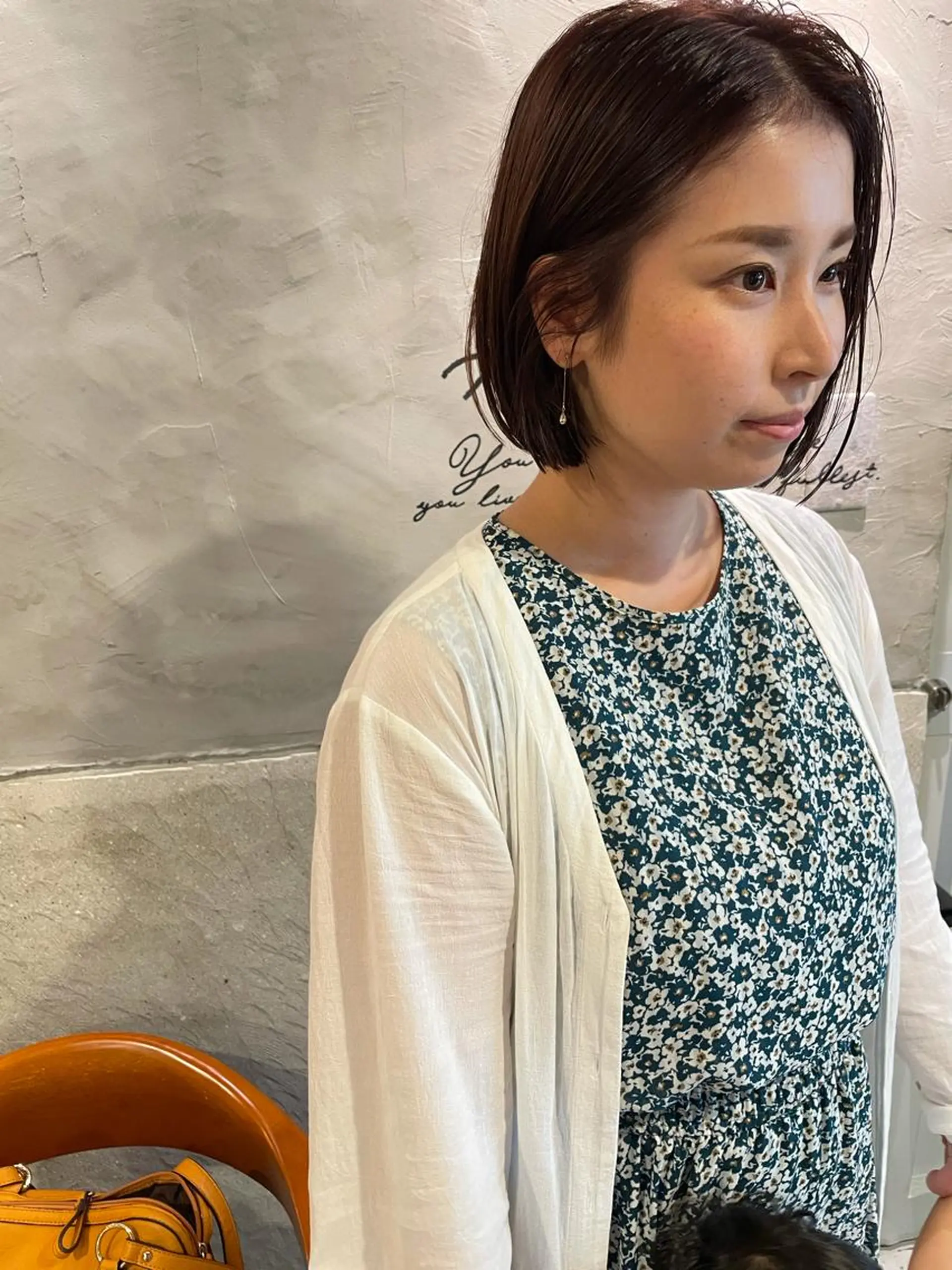 ミディアム ボブ カット ヘアカラー トリートメント さの あやねのヘアスタイル