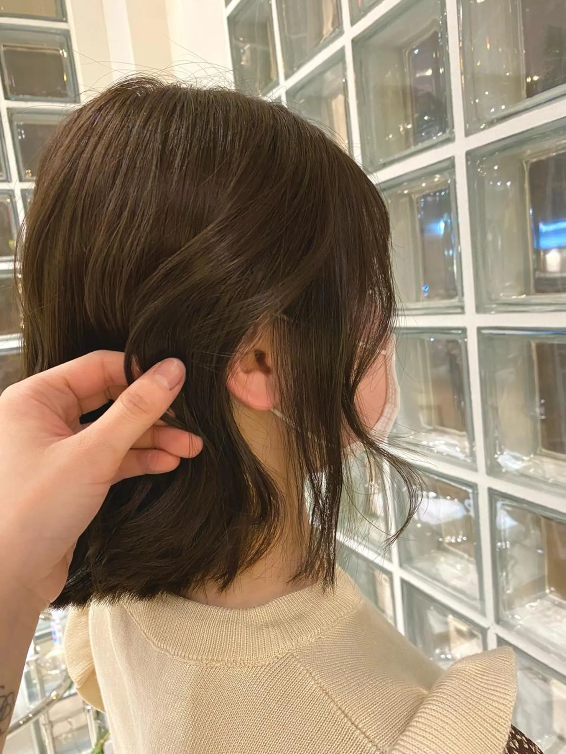 ミディアム カラー オリーブカラー benji所属・Hamatsu Misakiのヘアスタイル