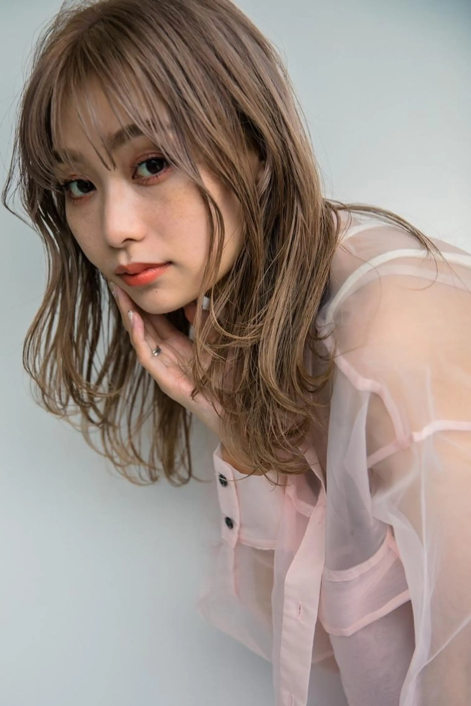 ミディアム カラー CLAN クランのヘアスタイル