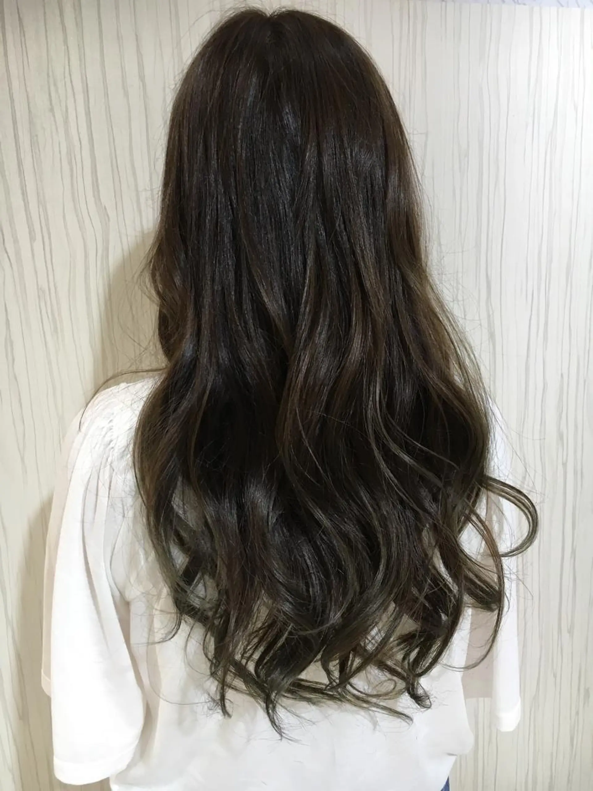 ミディアム セミロング ロング カラー パーマ ヘアアレンジ グラデーションカラー グレージュ オリーブグレージュ オリーブグレー ✨艶髪✨透明感✨ 山内大樹のヘアスタイル