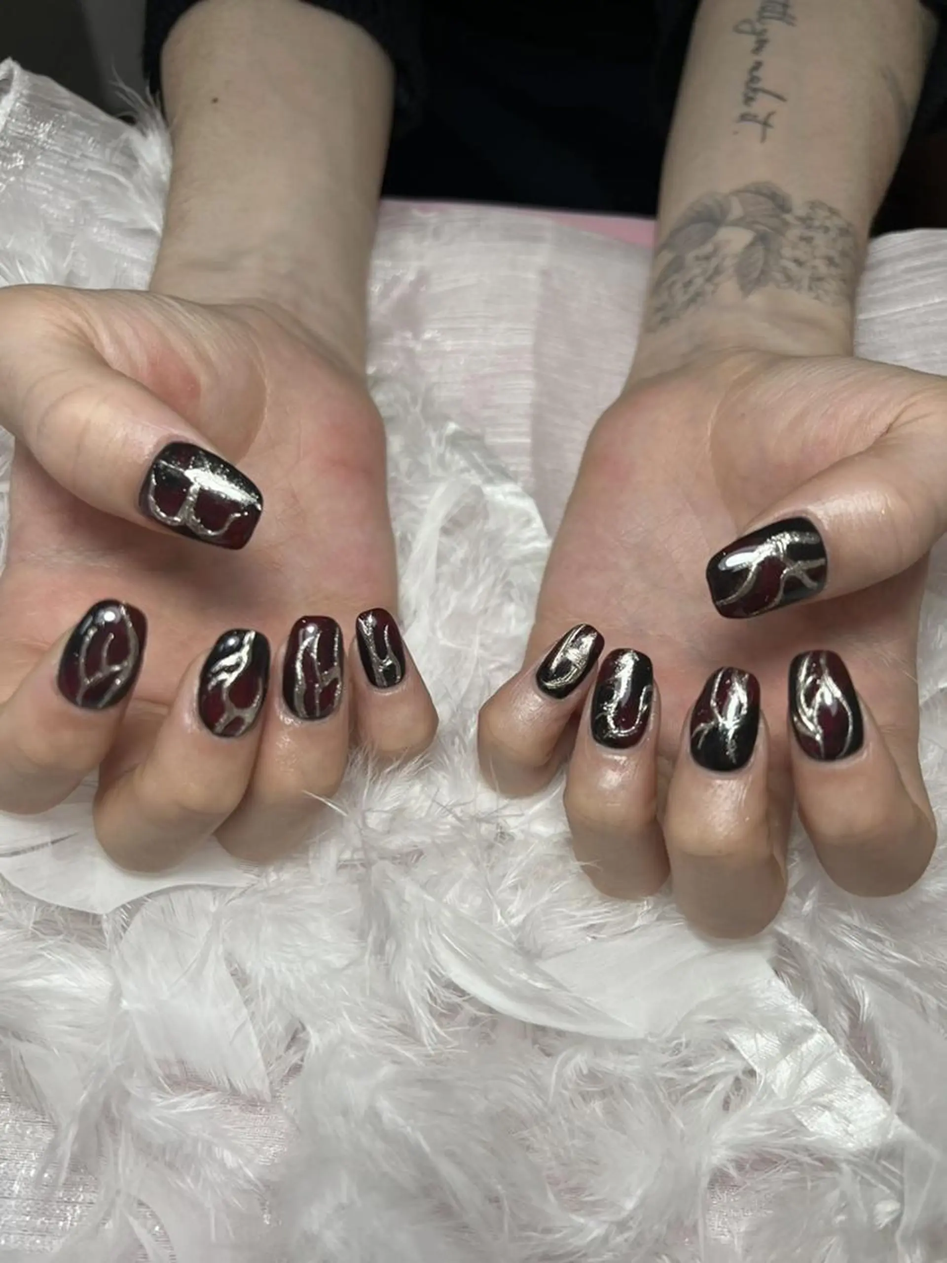 ネイル DEMAIN- 🌹のネイルデザイン