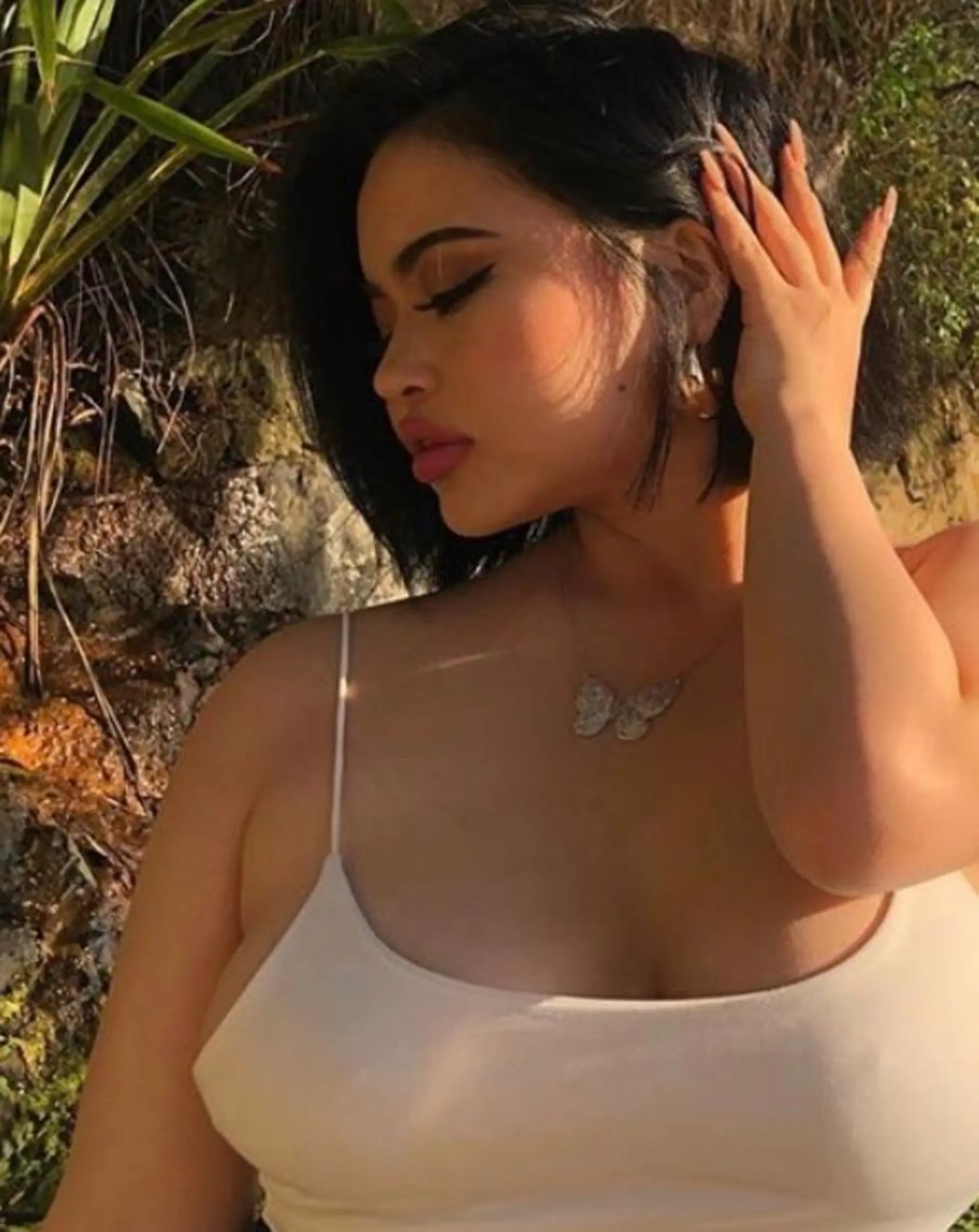 SESUNNY セサ二ー　SAYAのマツエク・マツパデザイン