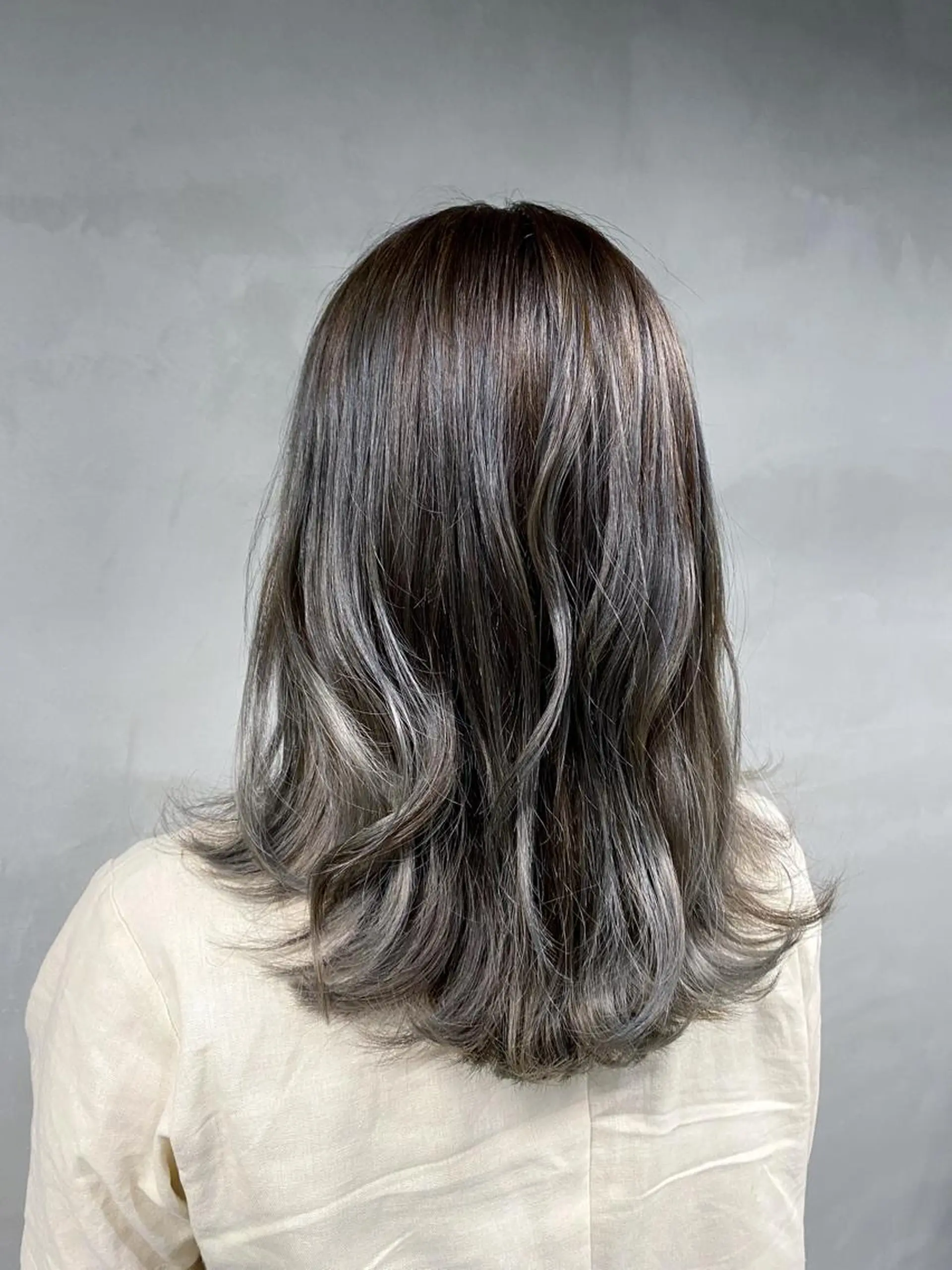 セミロング カラー カット ヘアカラー トリートメント ヘッドスパ 艶髪/髪質改善/ MONSO山本のヘアスタイル