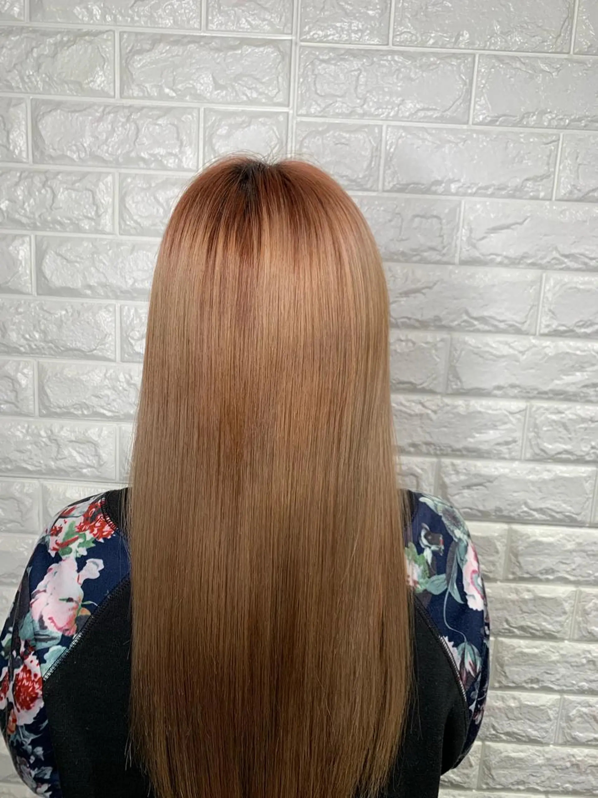 ロング カラー アクアカラー 髪質改善 トリートメント カット トリートメント ヘッドスパ Lee東三国 店長 谷辻誠志のヘアスタイル