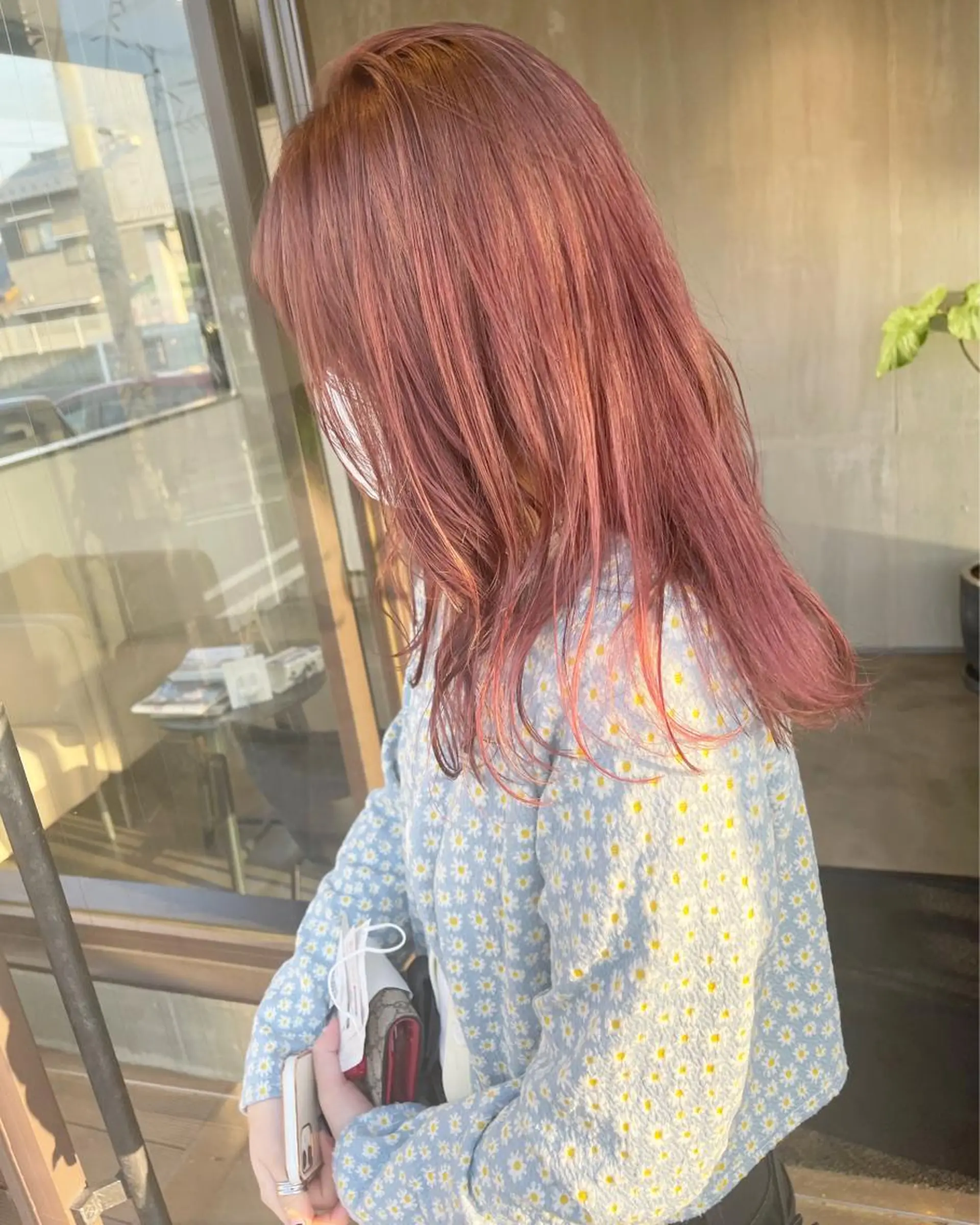 ロング 各務原/カラー/ブリ ーチお任せください！のヘアスタイル