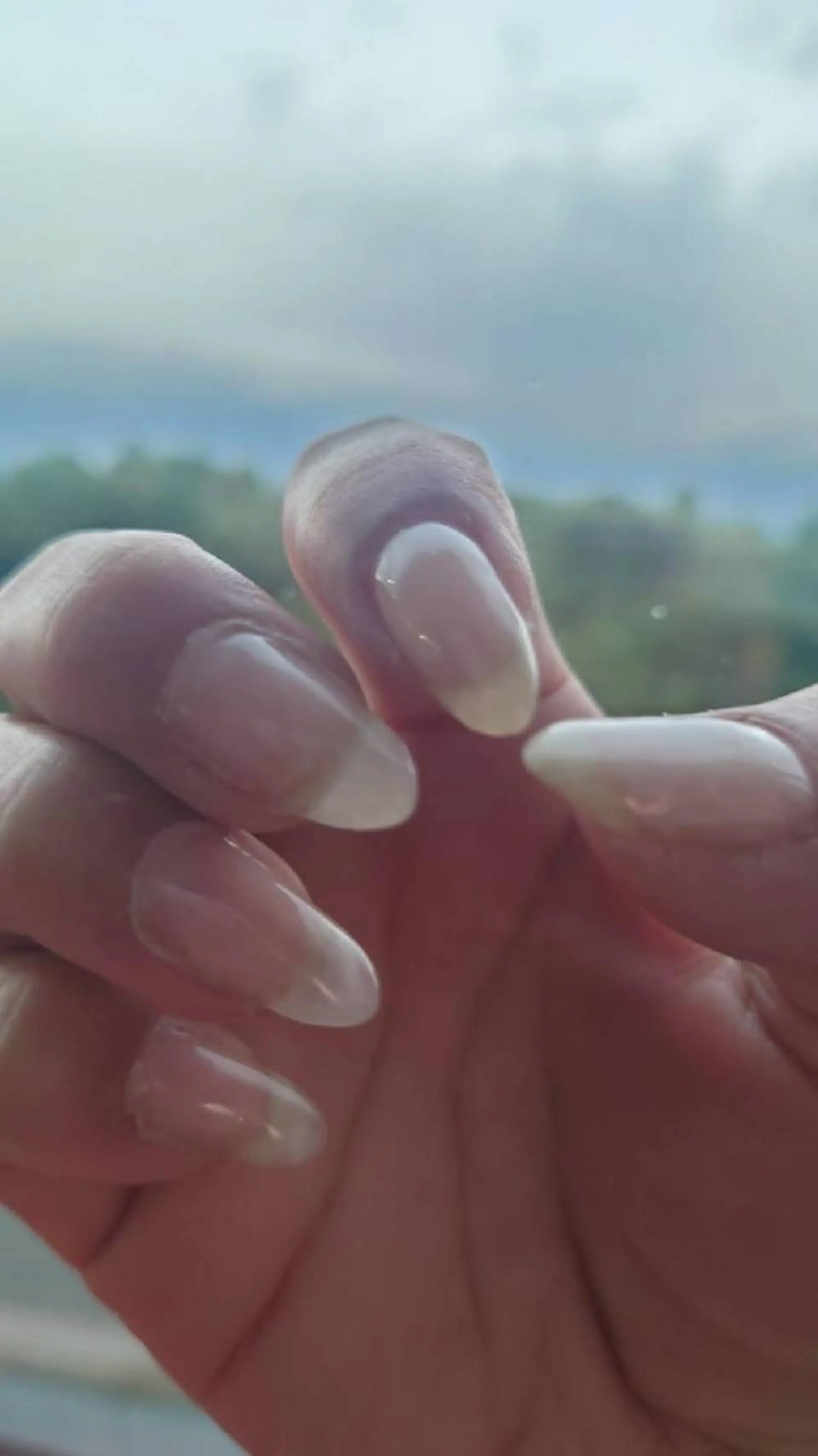 ネイル ハンドネイル Fleur 【フルール】のネイルデザイン