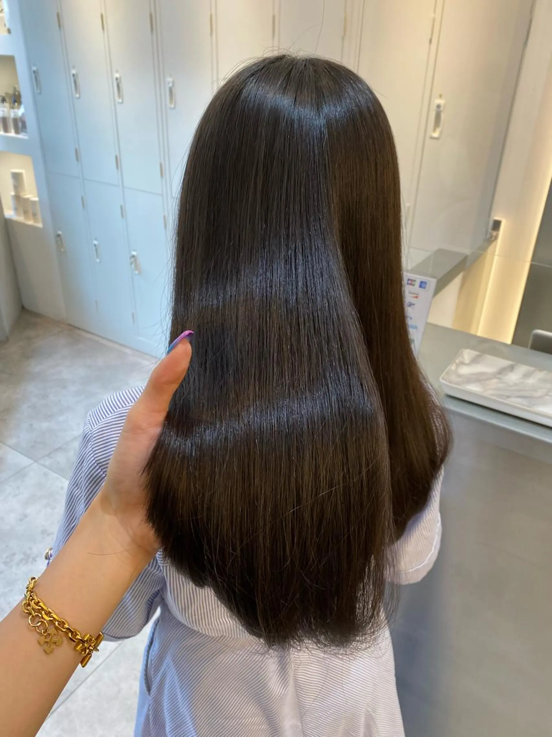 ロング カラー 縮毛矯正 トリートメント 中村 かおりのヘアスタイル