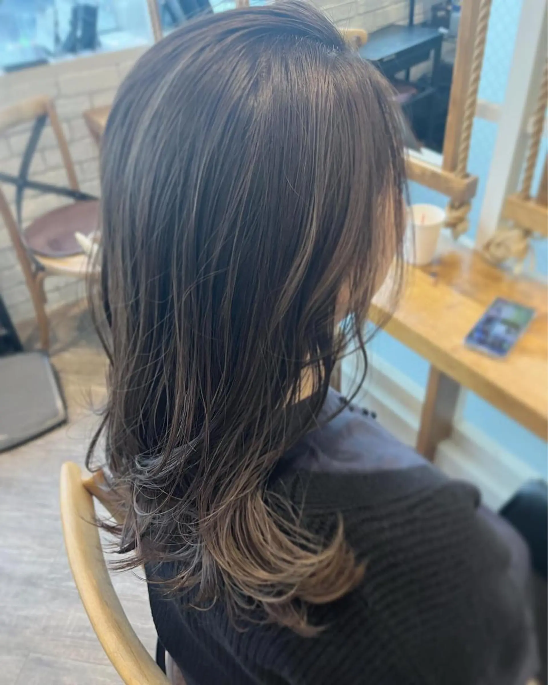 セミロング ヘアアレンジ ハイライト ⭐️ アユミ⭐️のヘアスタイル