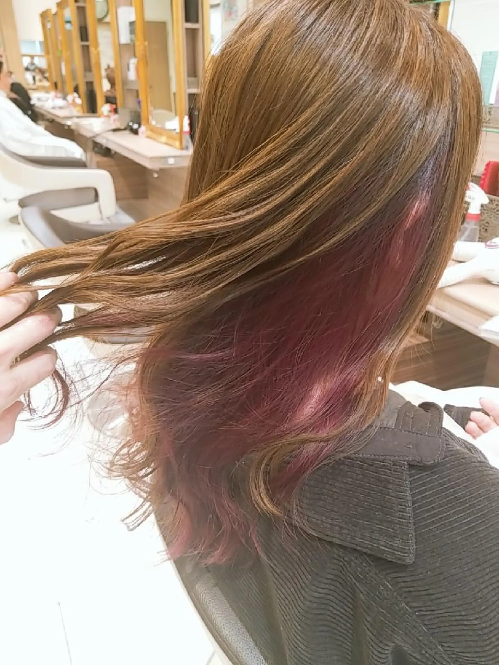 ミディアム Ash 店長　山下達也のヘアスタイル