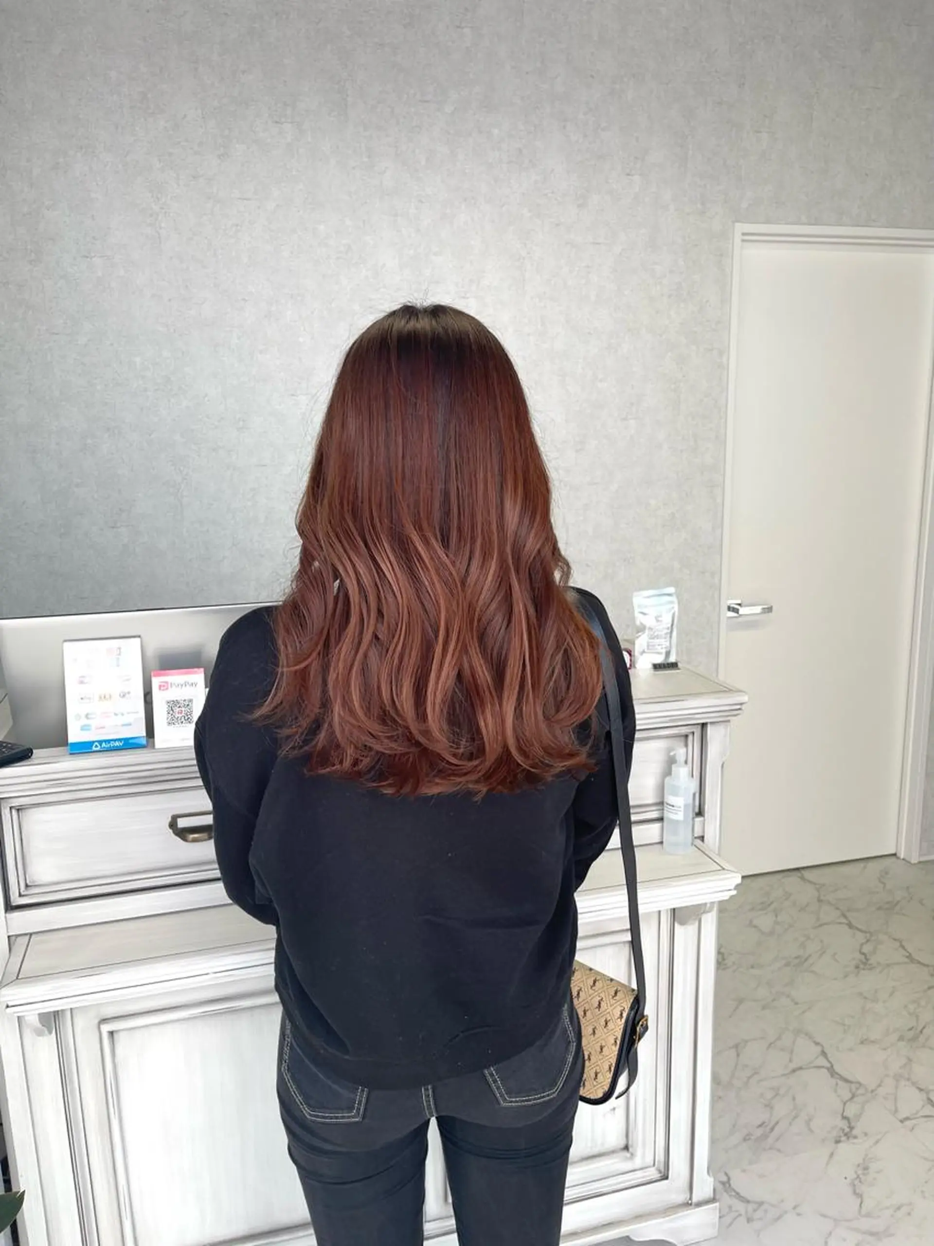 セミロング カラー ヘアアレンジ バレイヤージュ デザインカラー ハイライトカラー 外国人風カラー ハイライト カット ヘアカラー トリートメント アンドウ ユウ/ レイヤーカット/韓国のヘアスタイル