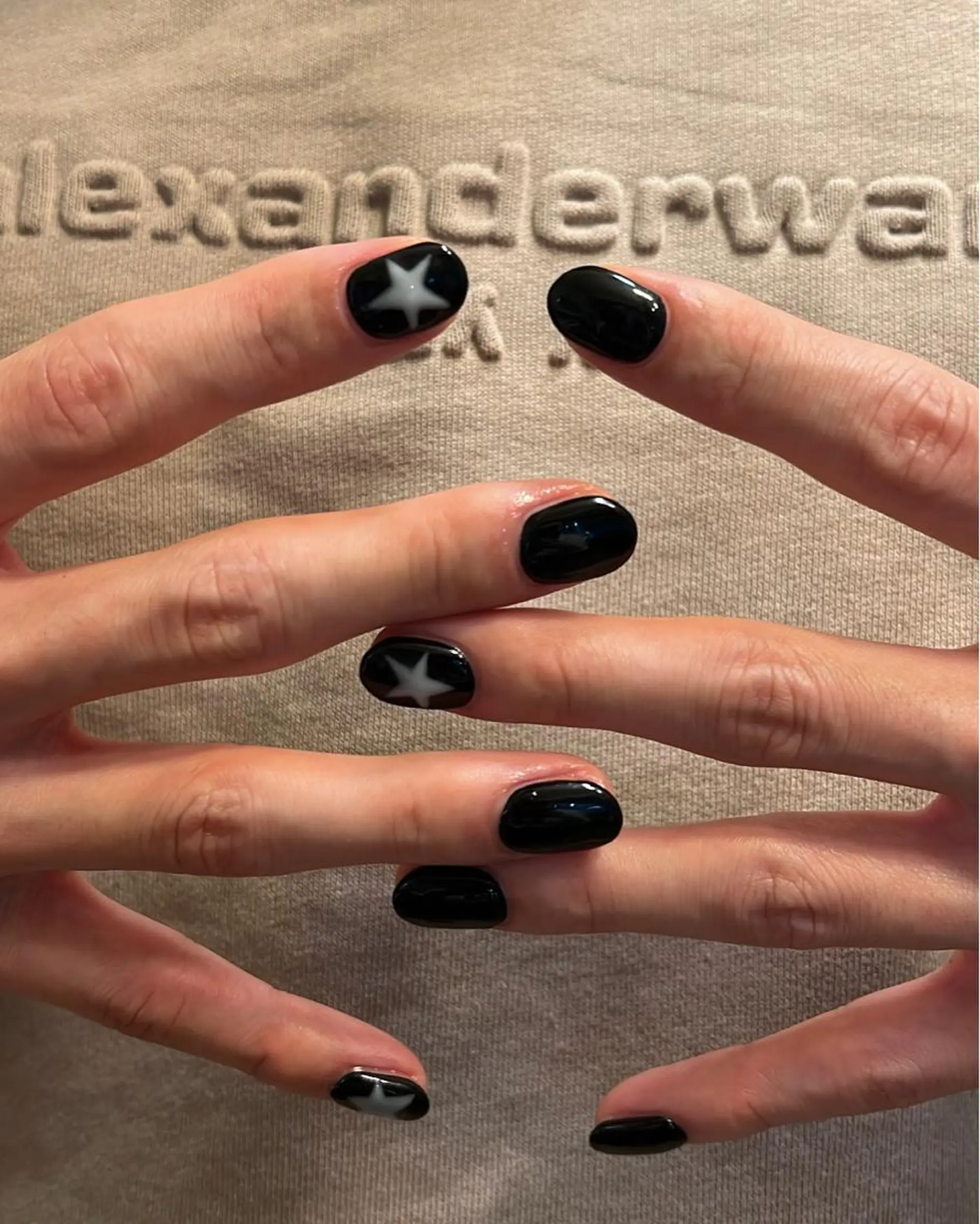 ネイル ハンドネイル フットネイル ハンドケア Nes.Nail所属・Miyagi Asamiのネイルデザイン