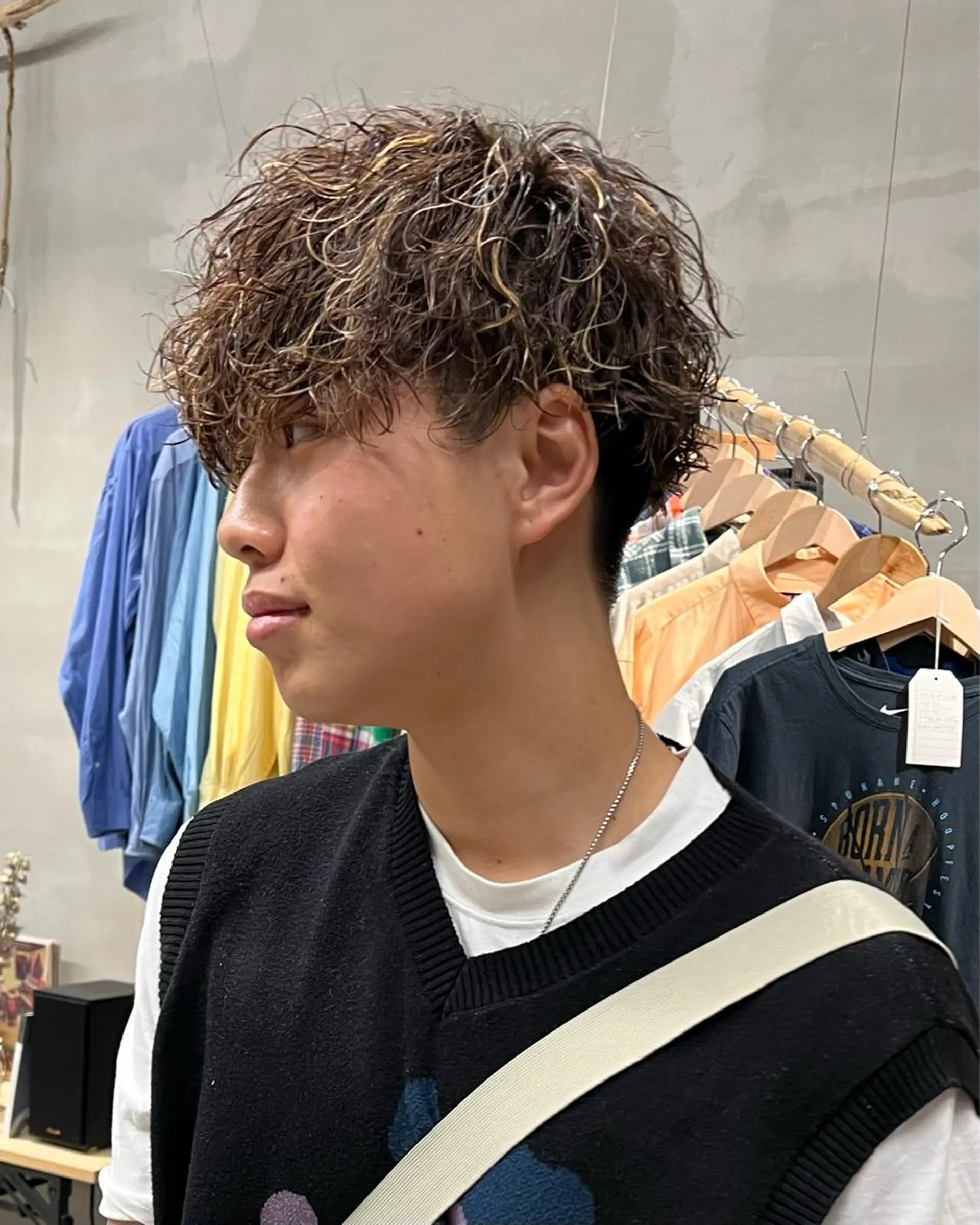 メンズ センターパート フェードカット マッシュウルフ マッシュ メンズパーマ カット パーマ トリートメント 渥美祐耶 【メンズカット】のヘアスタイル