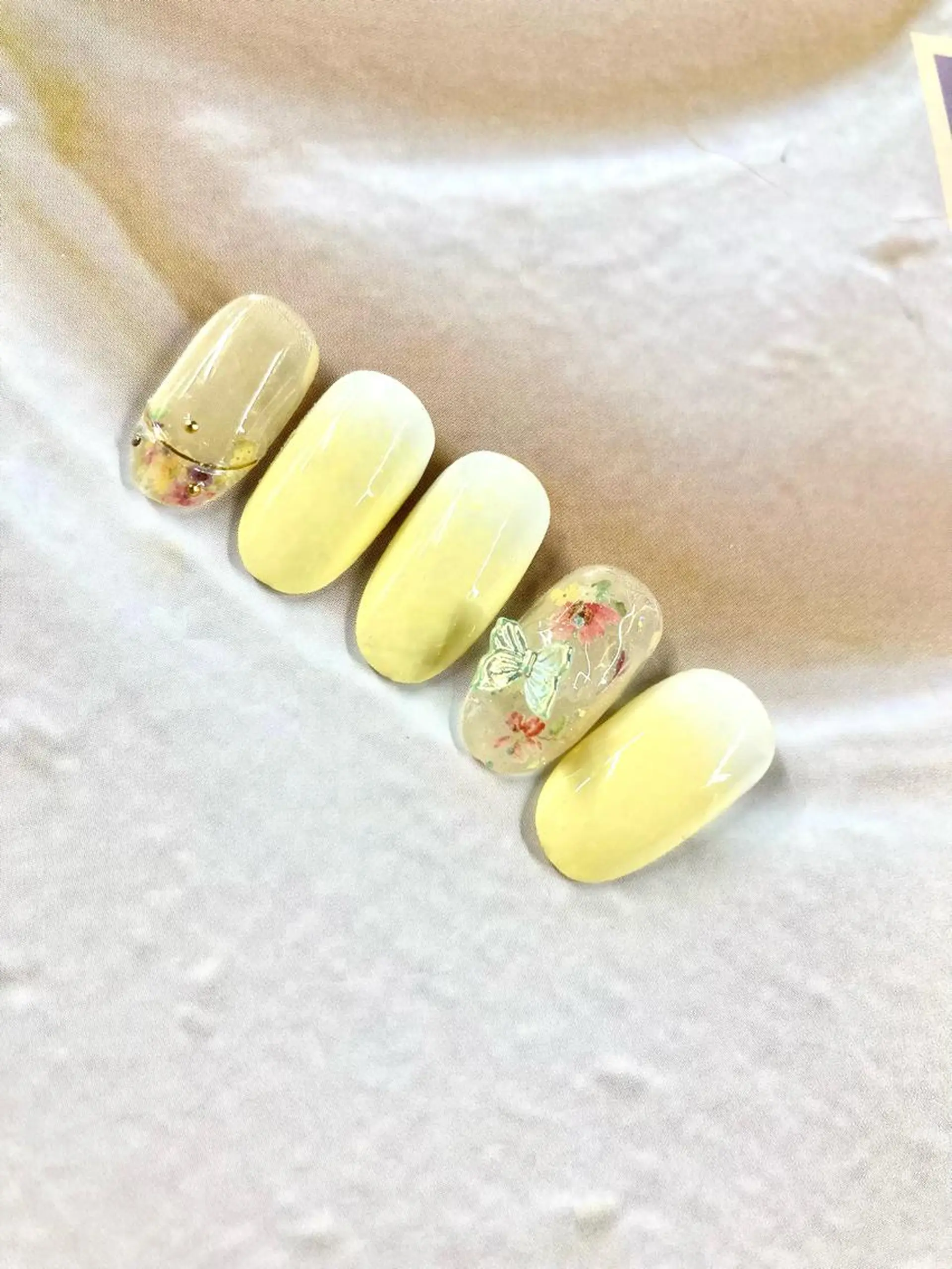 ネイル 大分市都町のサロン in NUDGEのネイルデザイン