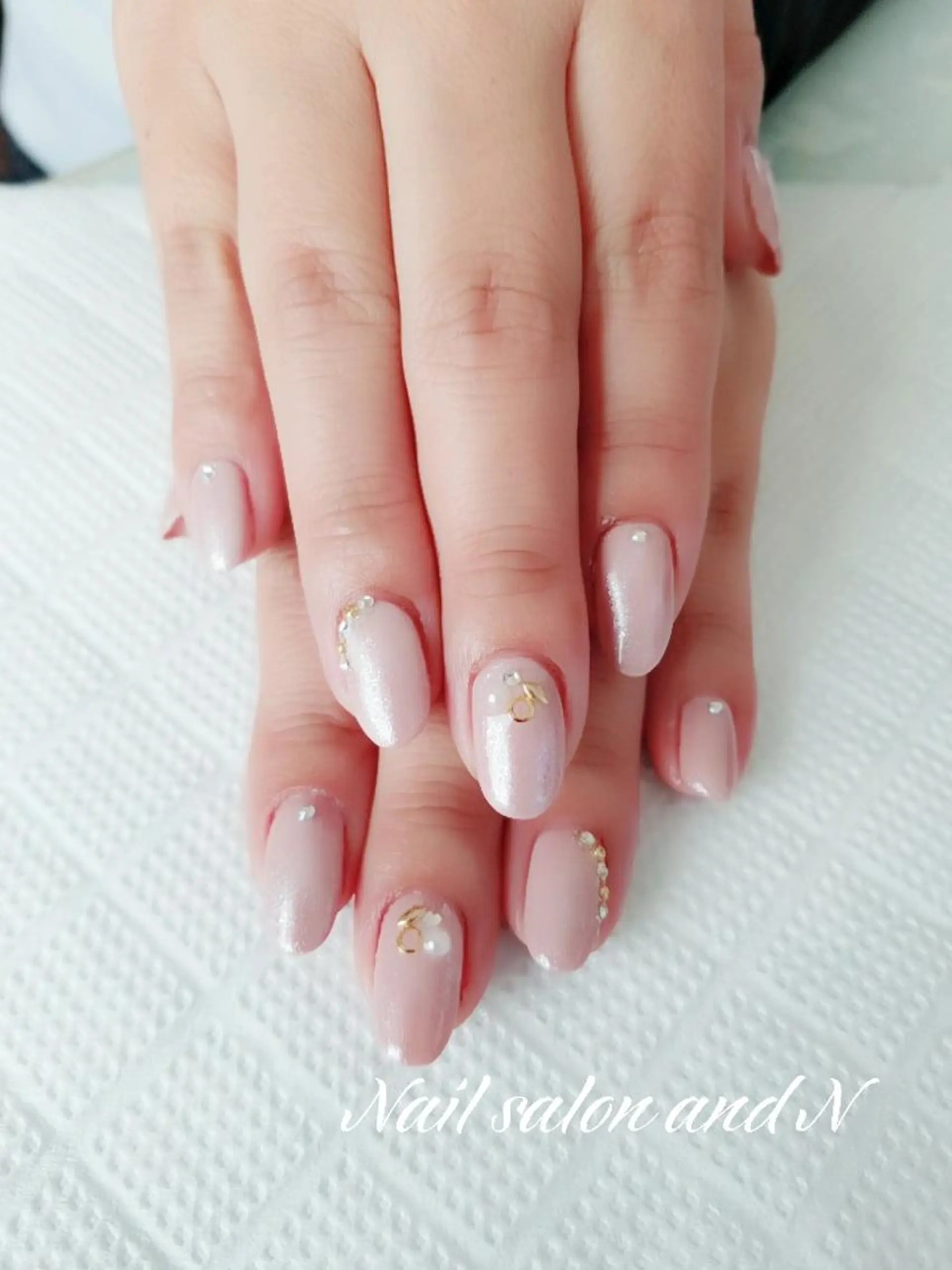 ネイル and Nのネイルデザイン