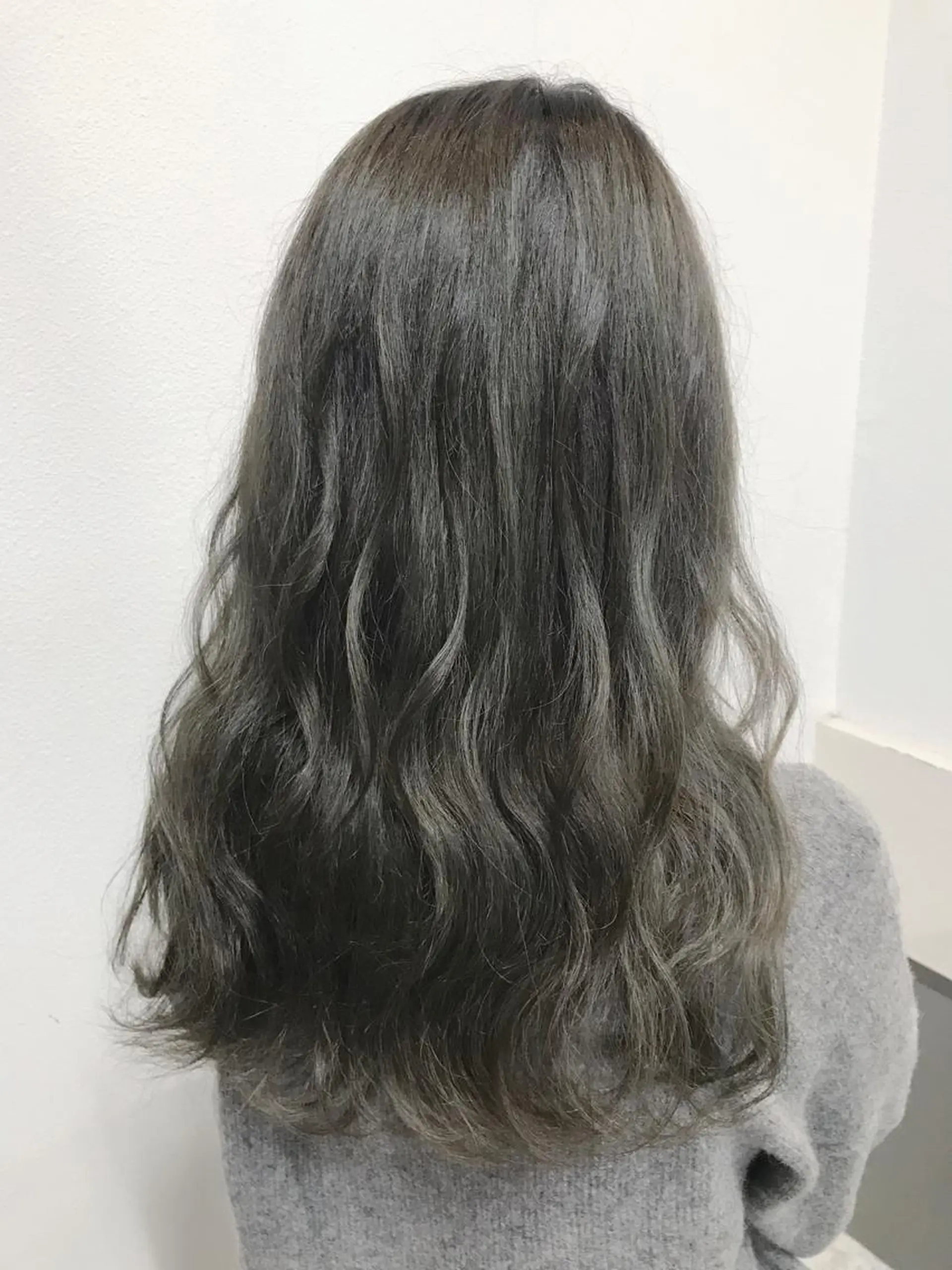 セミロング カラー ヘアアレンジ ブリーチ ハイトーンカラー ブリーチなしカラー カット ヘアカラー トリートメント GiseL天神カラー 髪質改善/ブリーチのヘアスタイル
