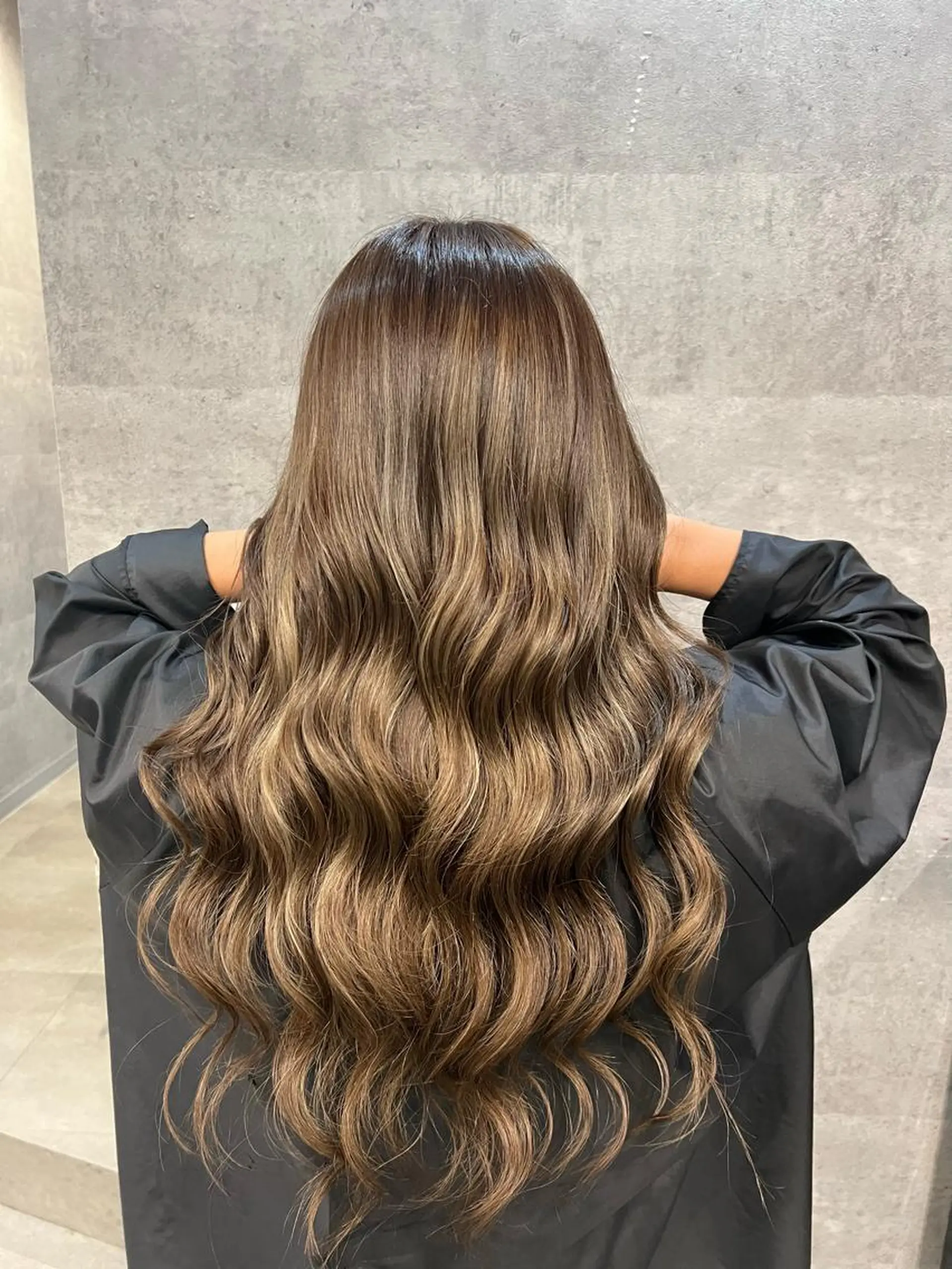 ロング カラー カット ヘアカラー トリートメント 難波/ハイトーン 🦋AOI🦋のヘアスタイル