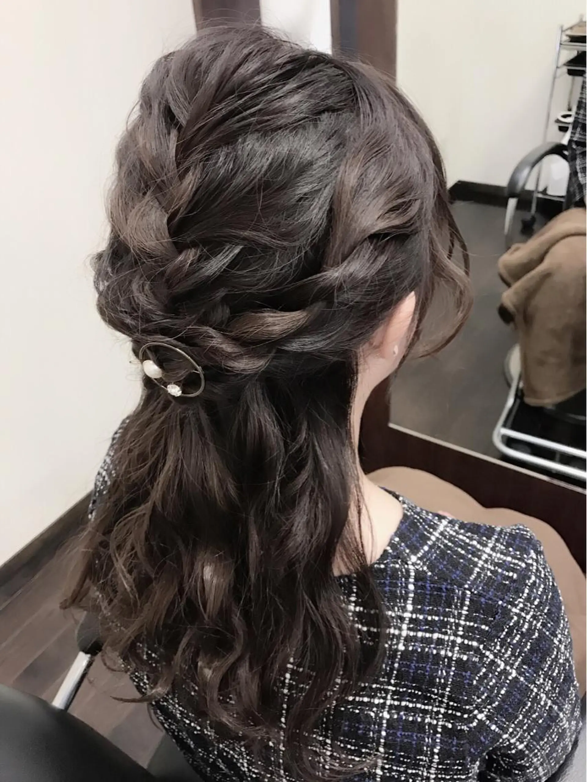 ミディアム セミロング ロング ヘアアレンジ ハーフアップ 沢田 瞳のヘアスタイル