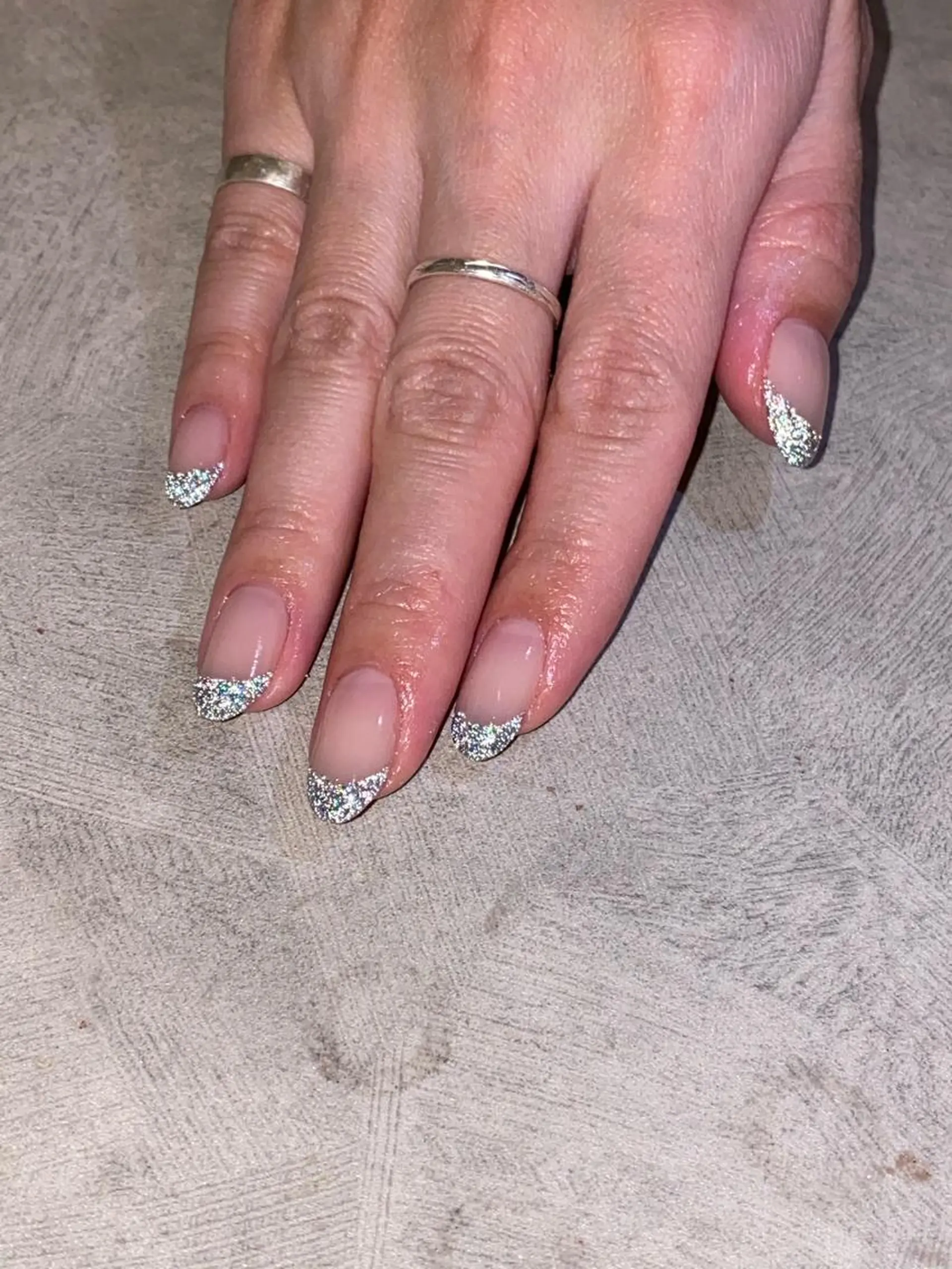 ネイル フラッシュネイル フレンチネイル nail salon CHEのネイルデザイン