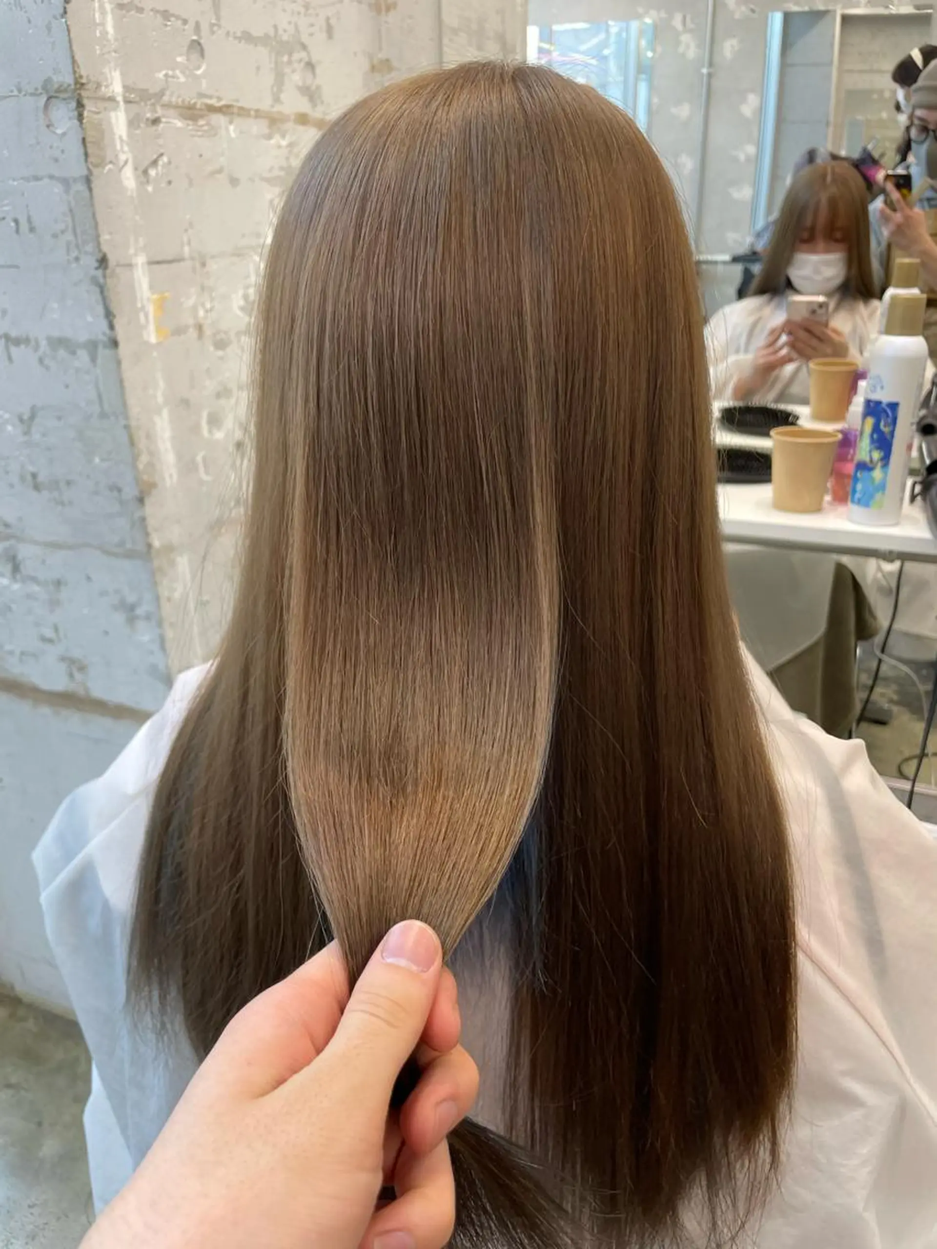 ロング カラー ブリーチ ケアブリーチ ザクザクレイヤー 🍀/ブリーチ/小田のヘアスタイル