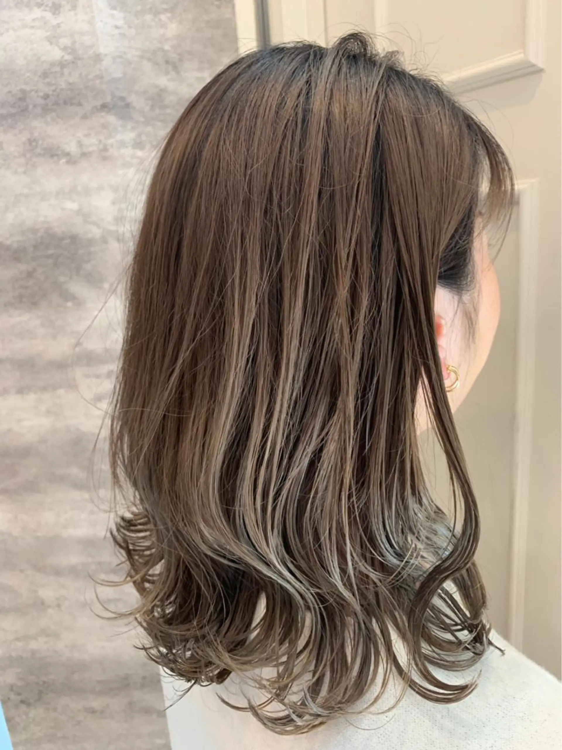 ミディアム カラー ベージュカラー ミルキーベージュ 🫟Blanco🫟 Color&Careのヘアスタイル
