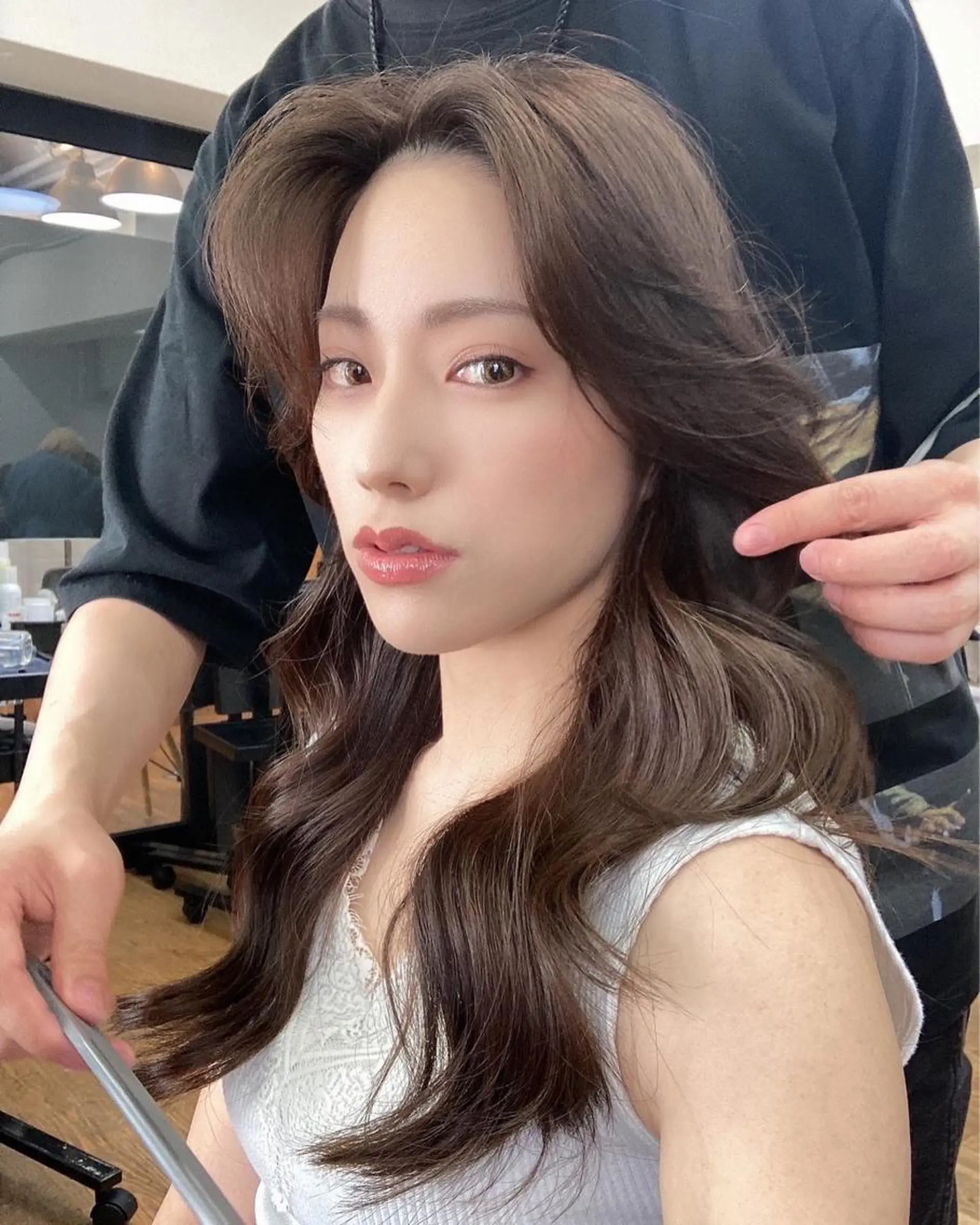 ロング カラー 🇨🇳ワンホンヘア 下田鉄也のヘアスタイル