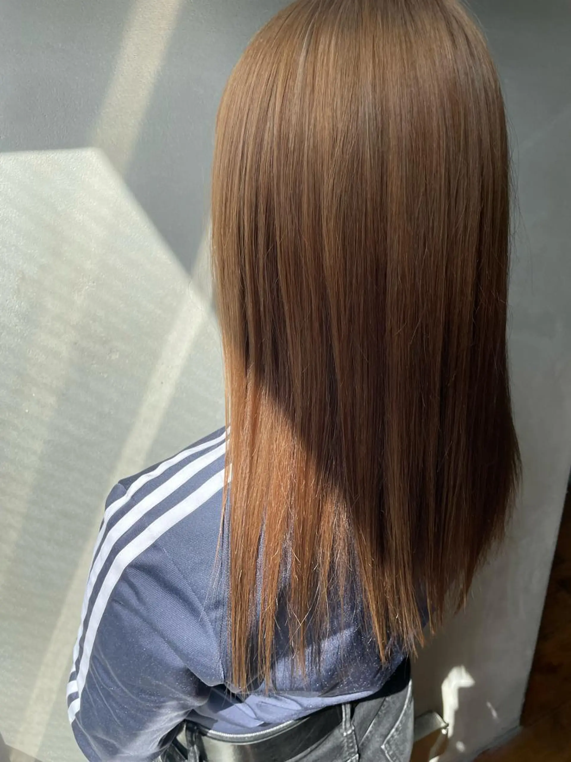 セミロング カラー ベージュカラー ブリーチ ケアブリーチ トリートメント 女性リピ90%🍨 🩷佐藤みずきのヘアスタイル